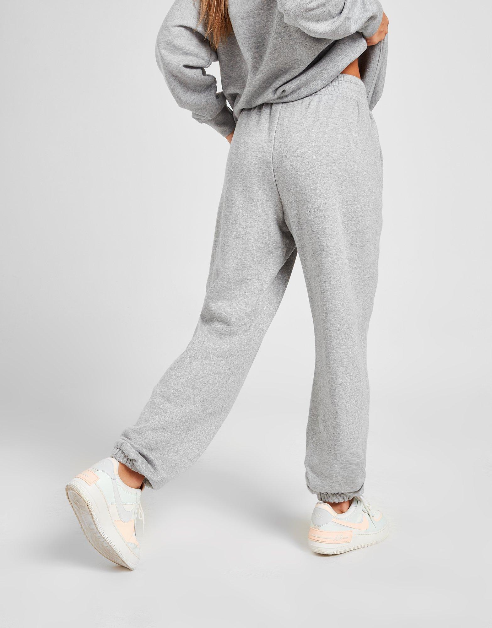 nike swoosh fleece joggers