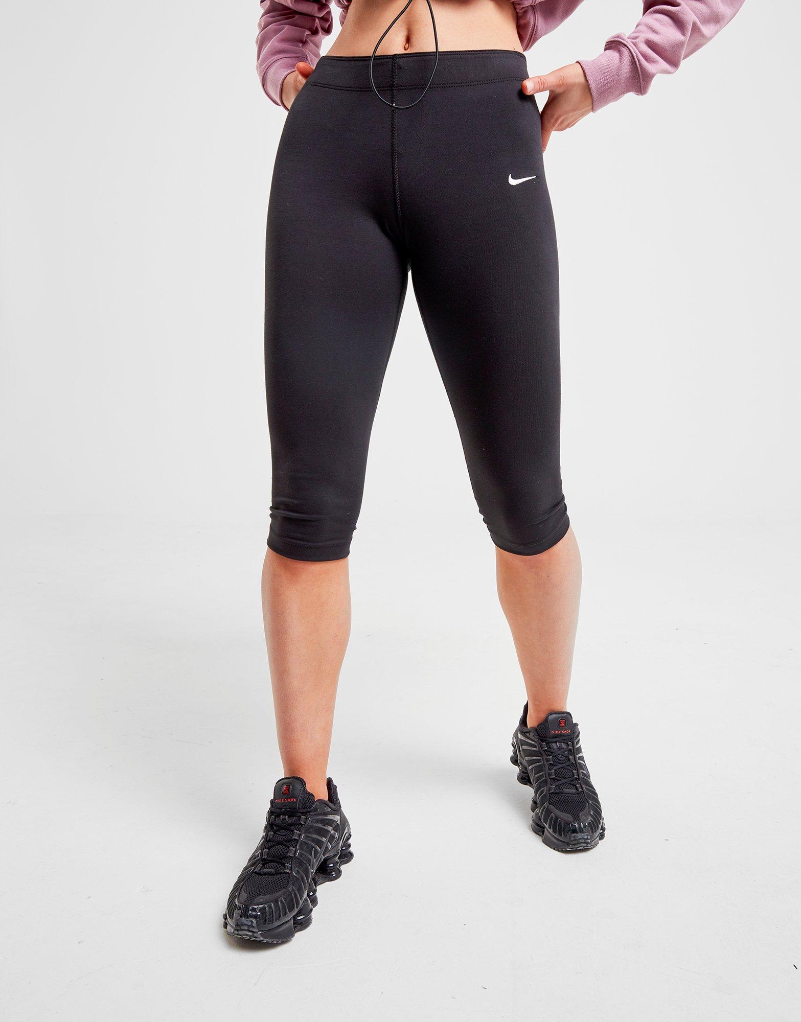 women's nike knee length shorts