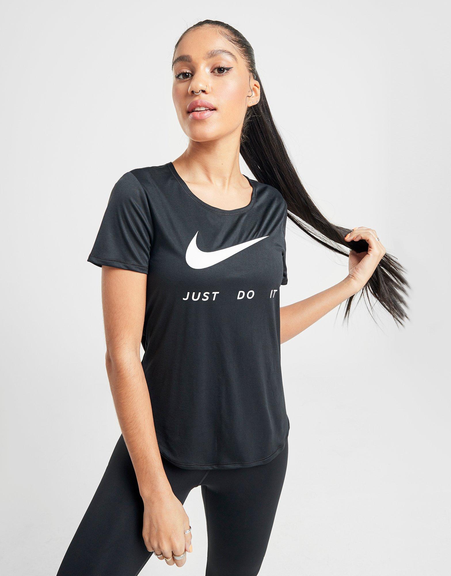 tee shirt nike running femme