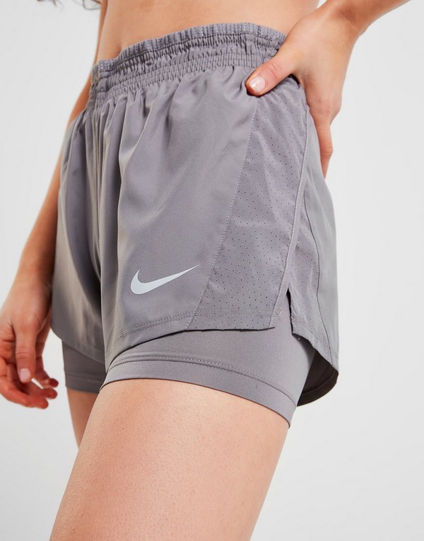 Grijs Nike Running 10K 2 in 1 Shorts Dames | JD Sports