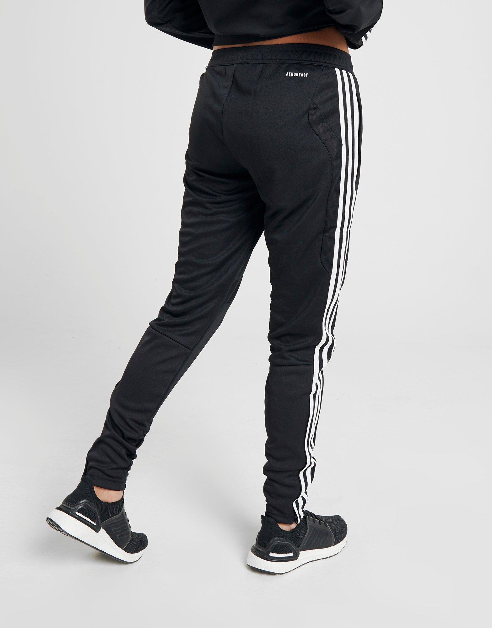 pantaloni adidas tiro