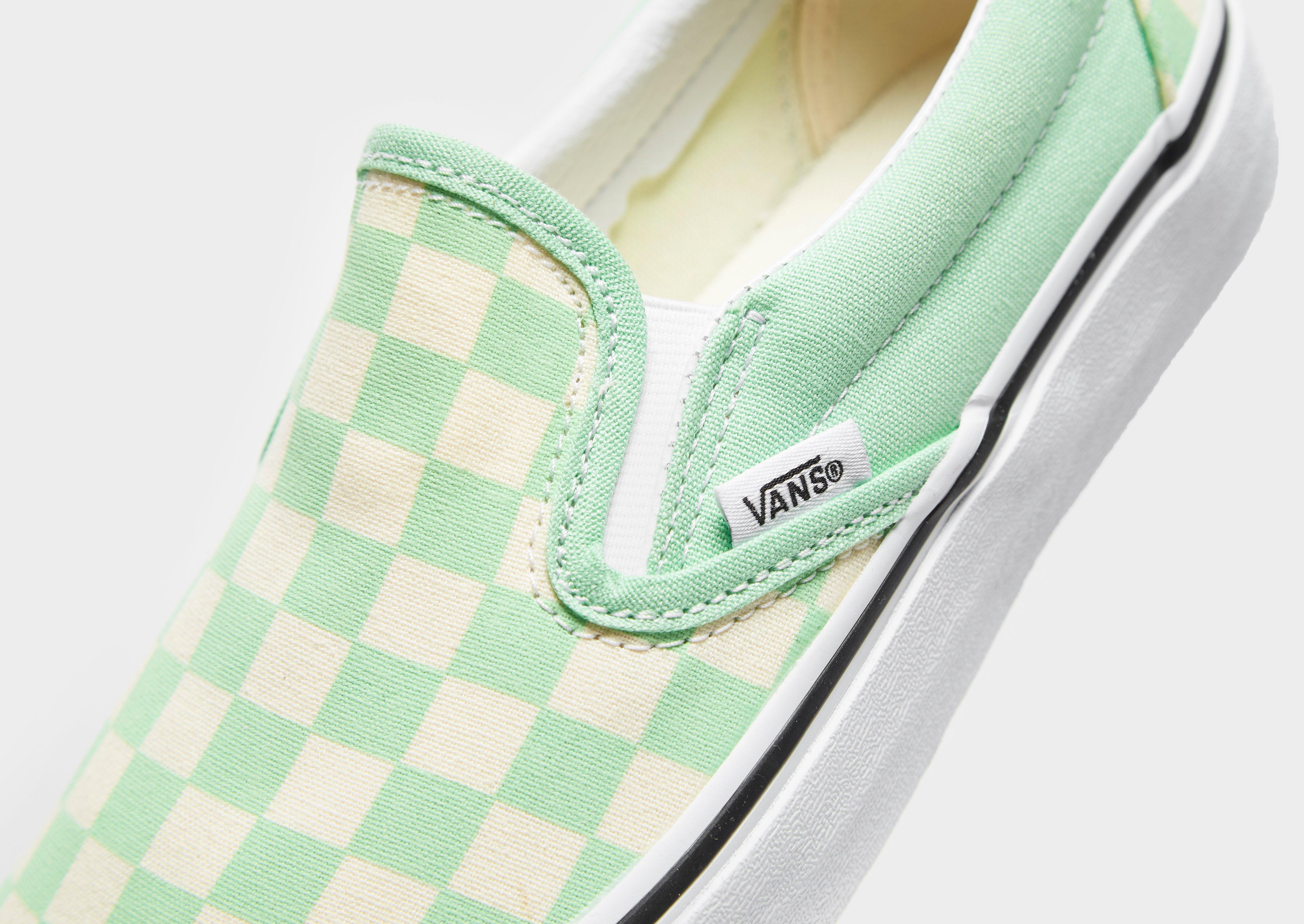 vans slip on dam