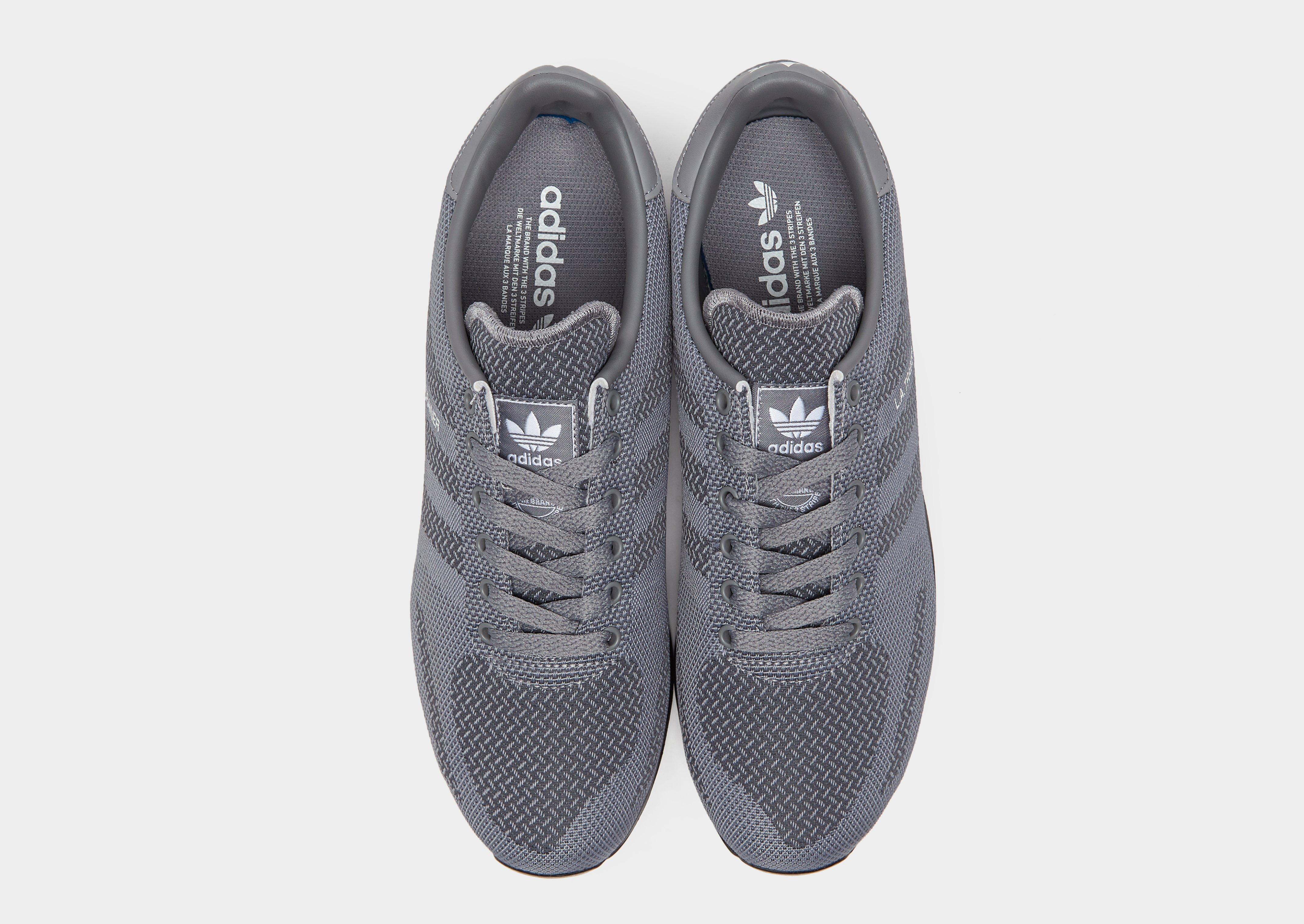 adidas grey trainers jd sports