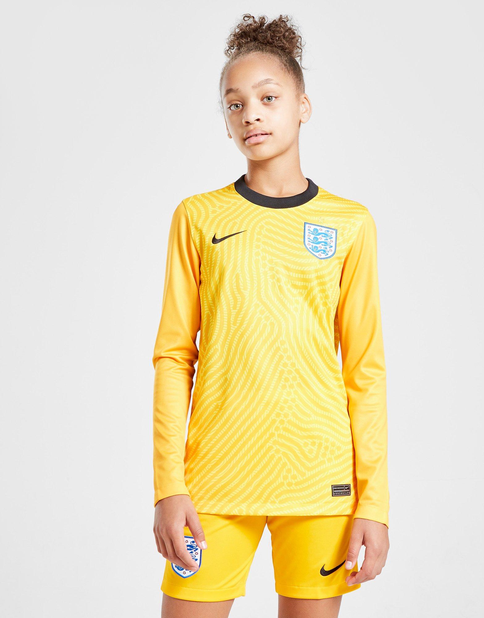 junior england goalkeeper football kit