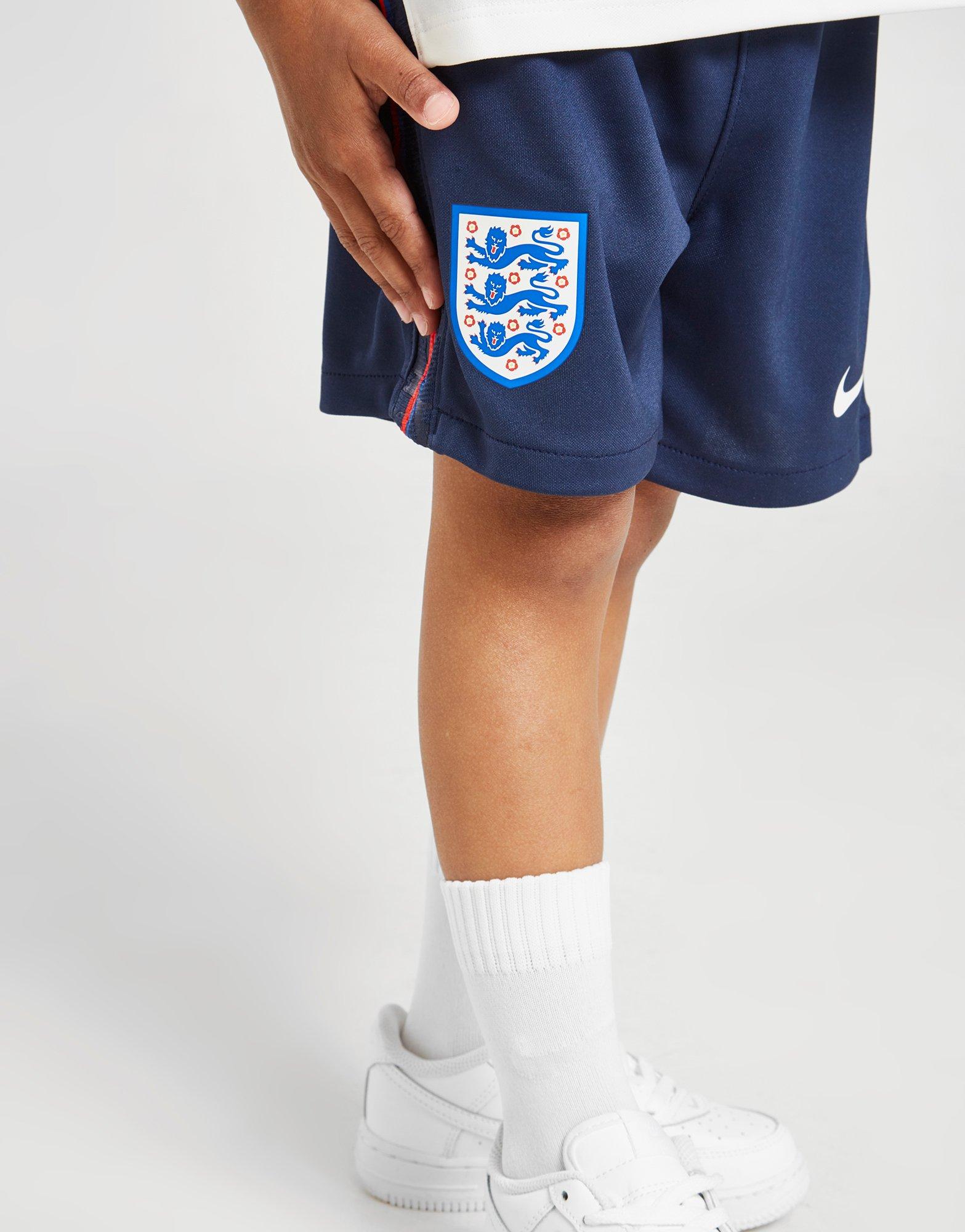 baby england kit 2020