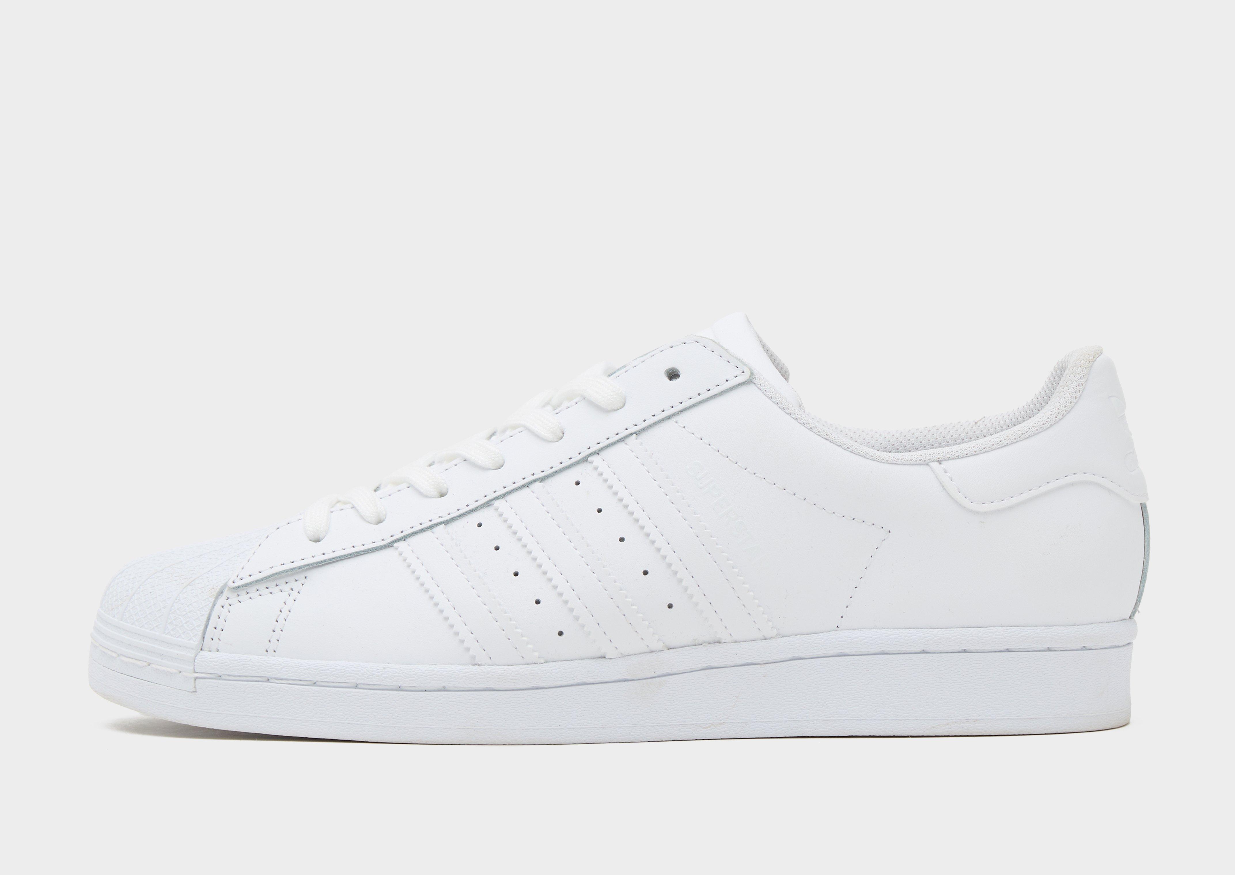 Adidas white superstar outlet foundation trainers