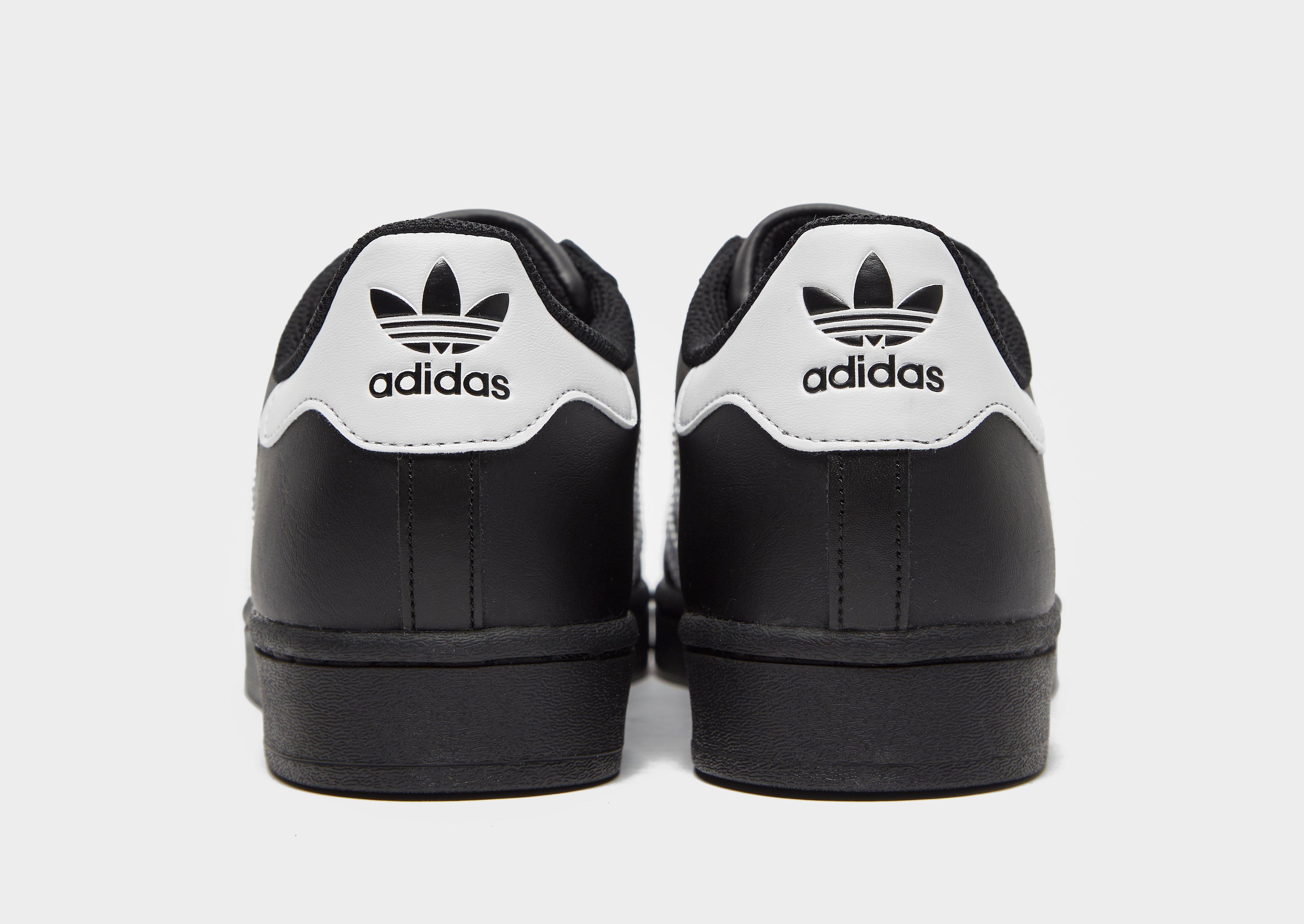 Jd sports clearance adidas superstar trainers