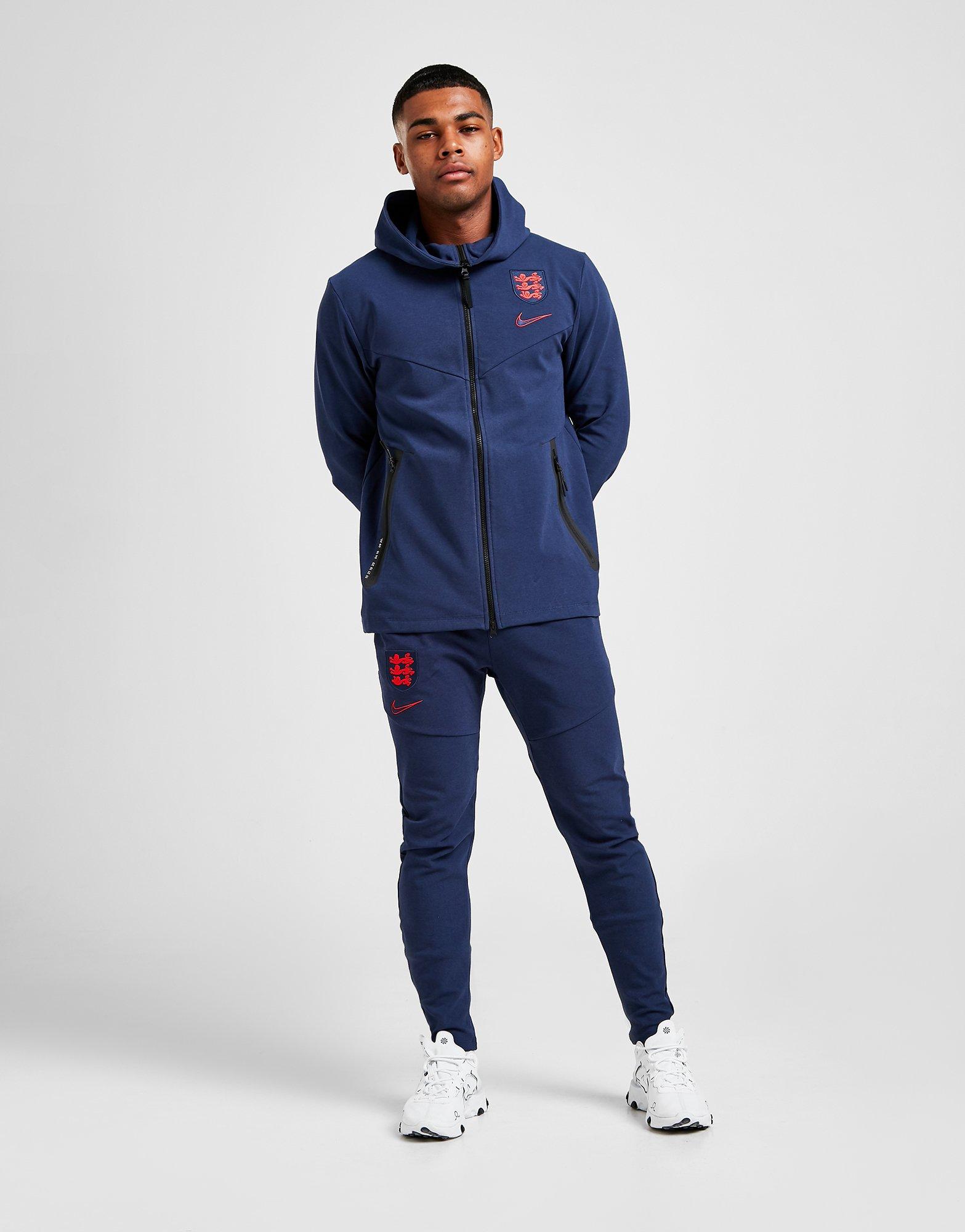 nike tech england