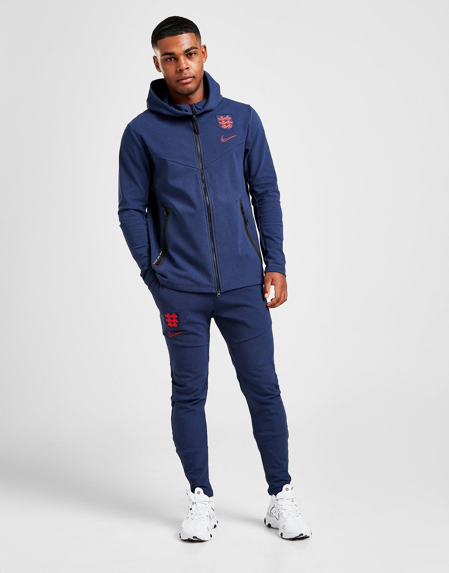 nike tech england