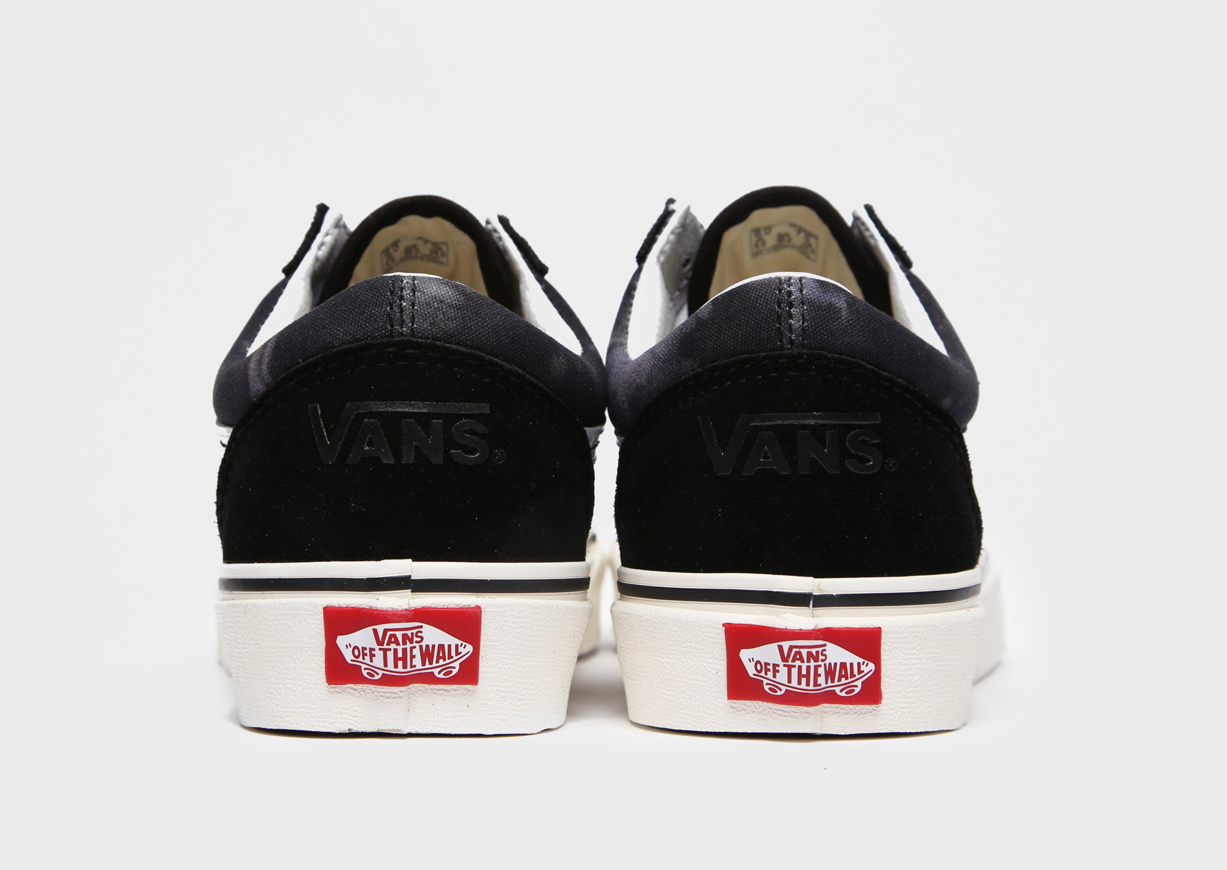 womens all black vans old skool