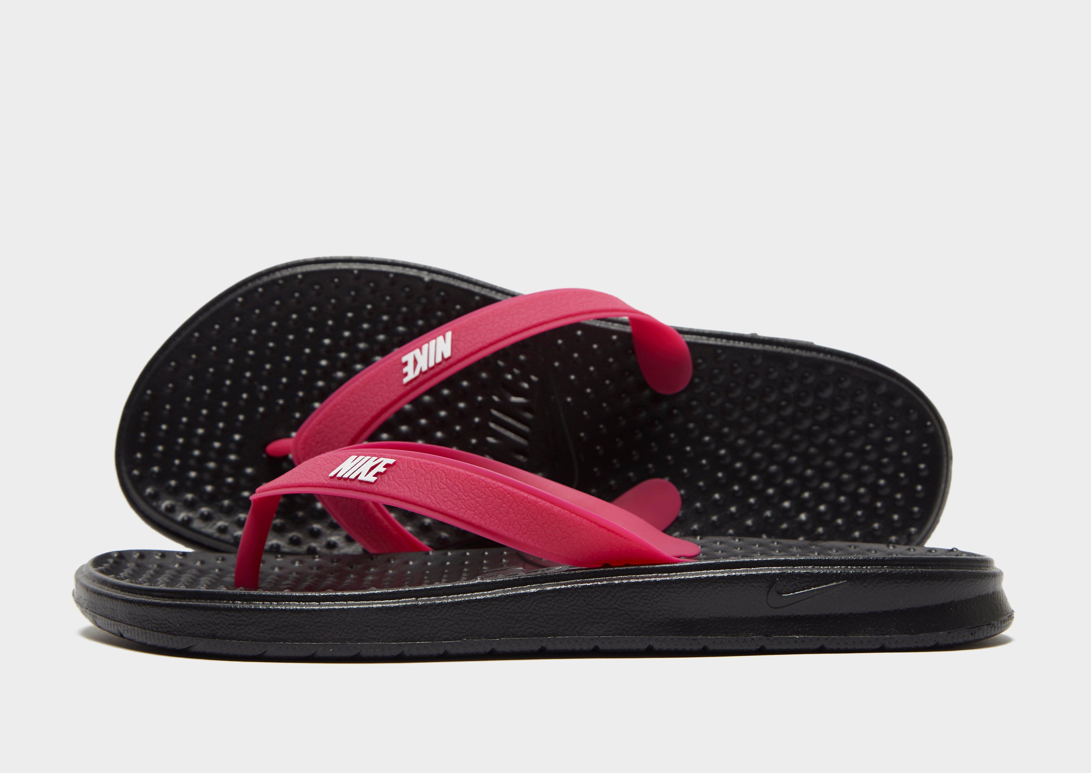 nike solay thong flip flops