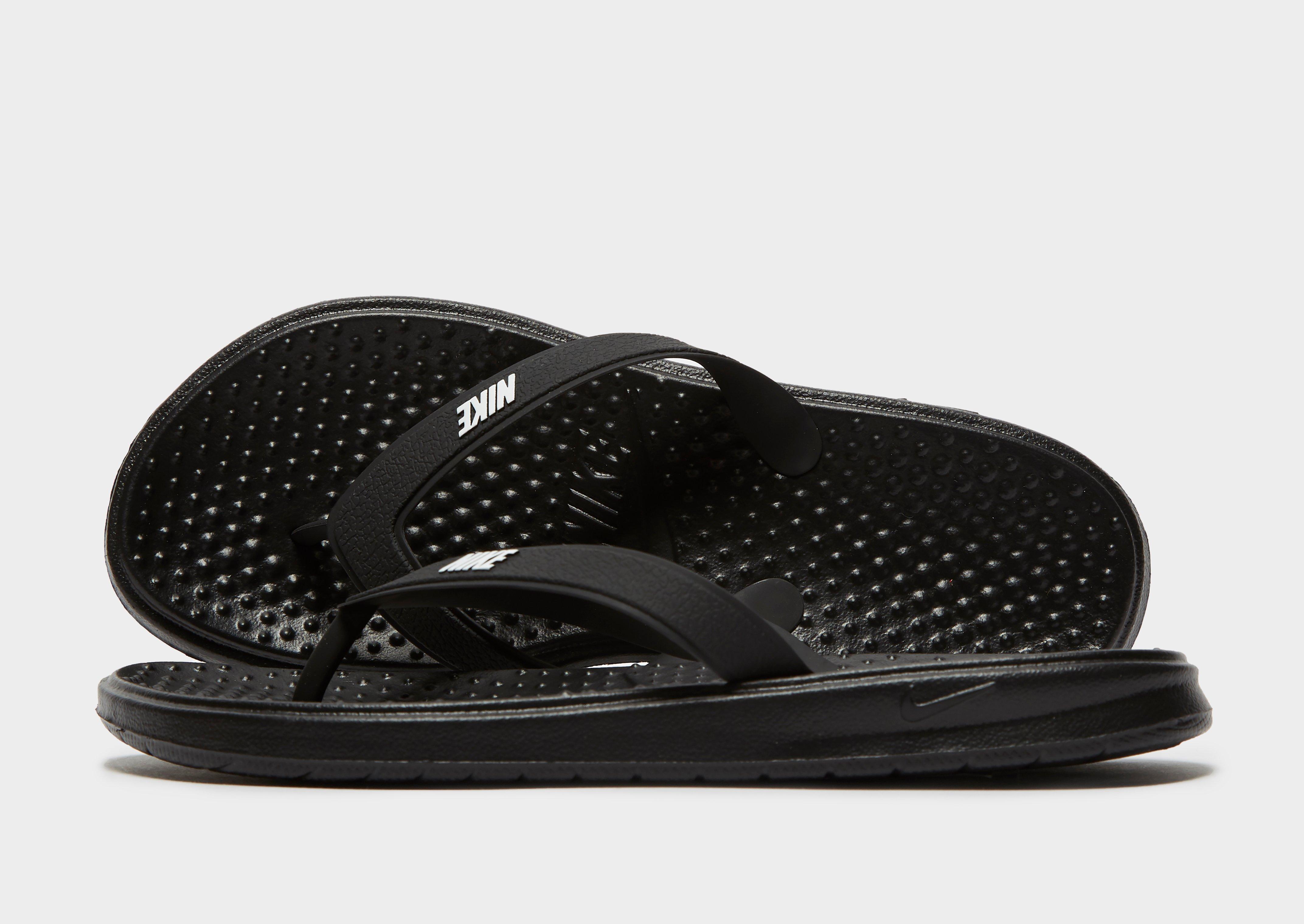 nike solay flip flops