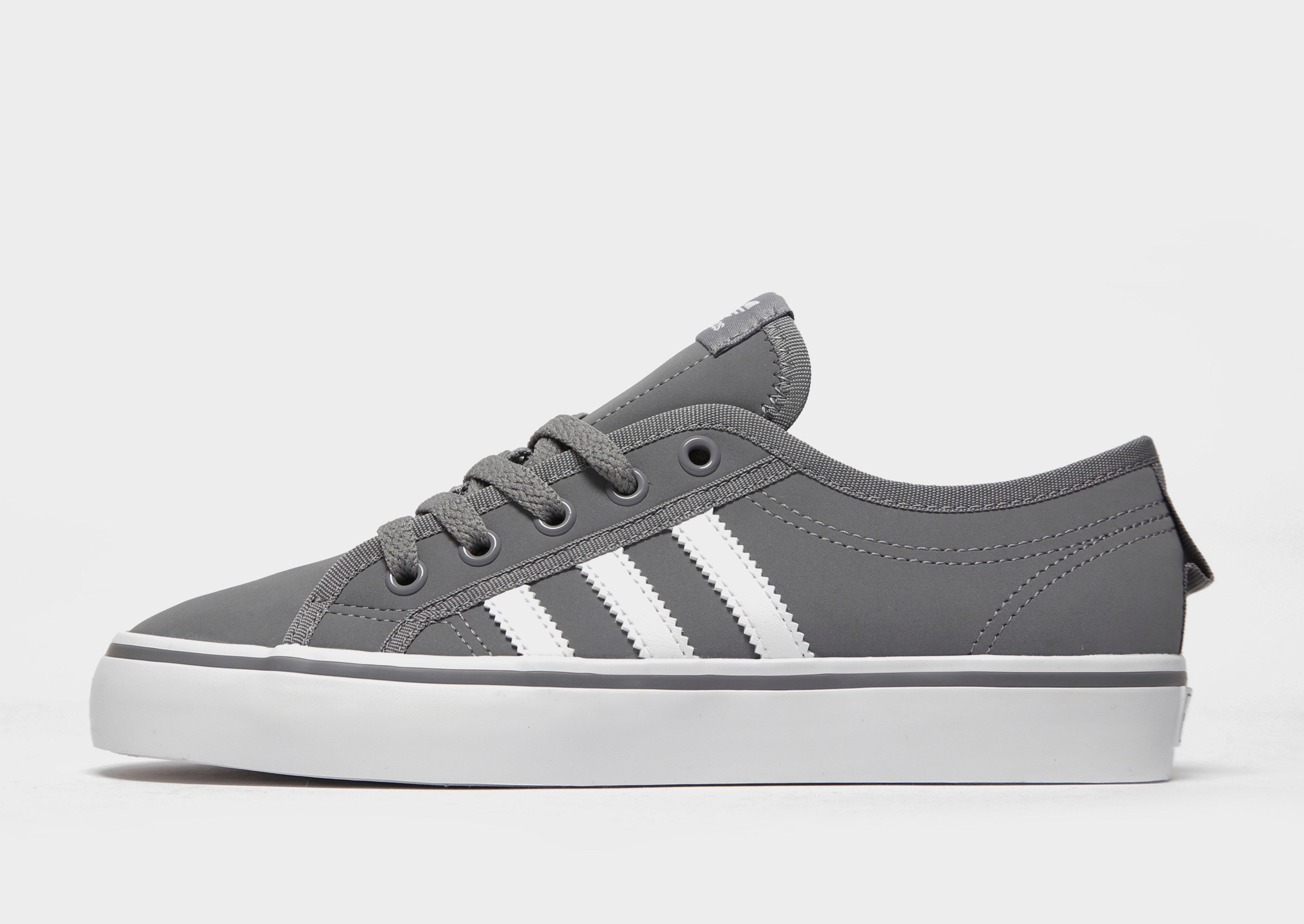 adidas grey nizza