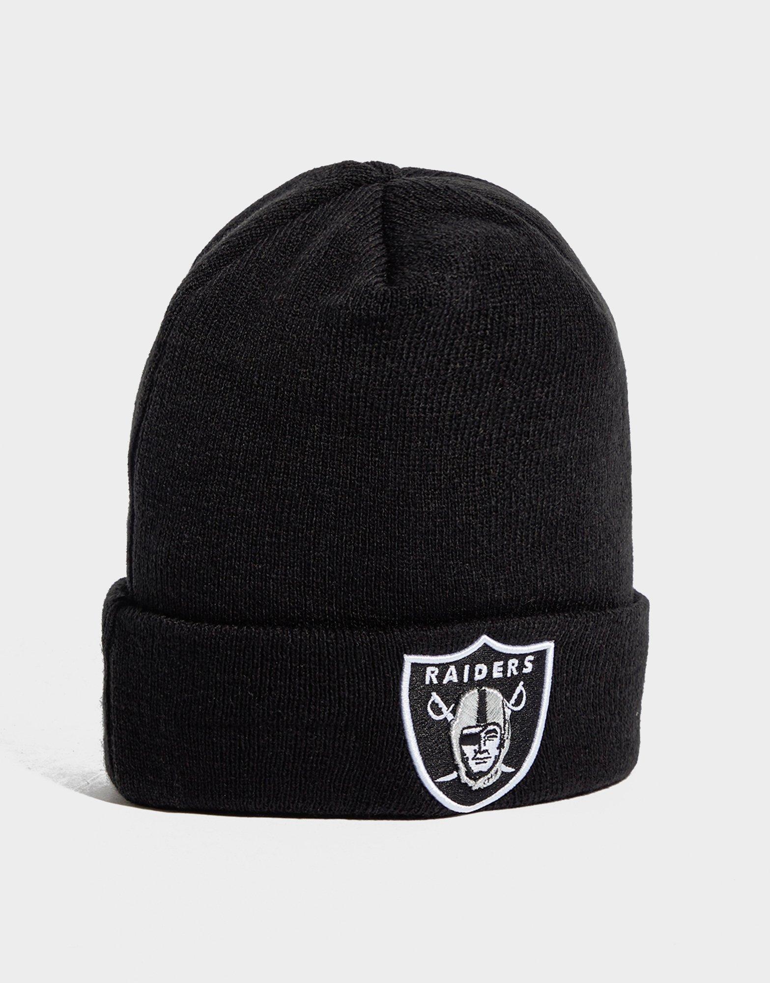 black hat beanie