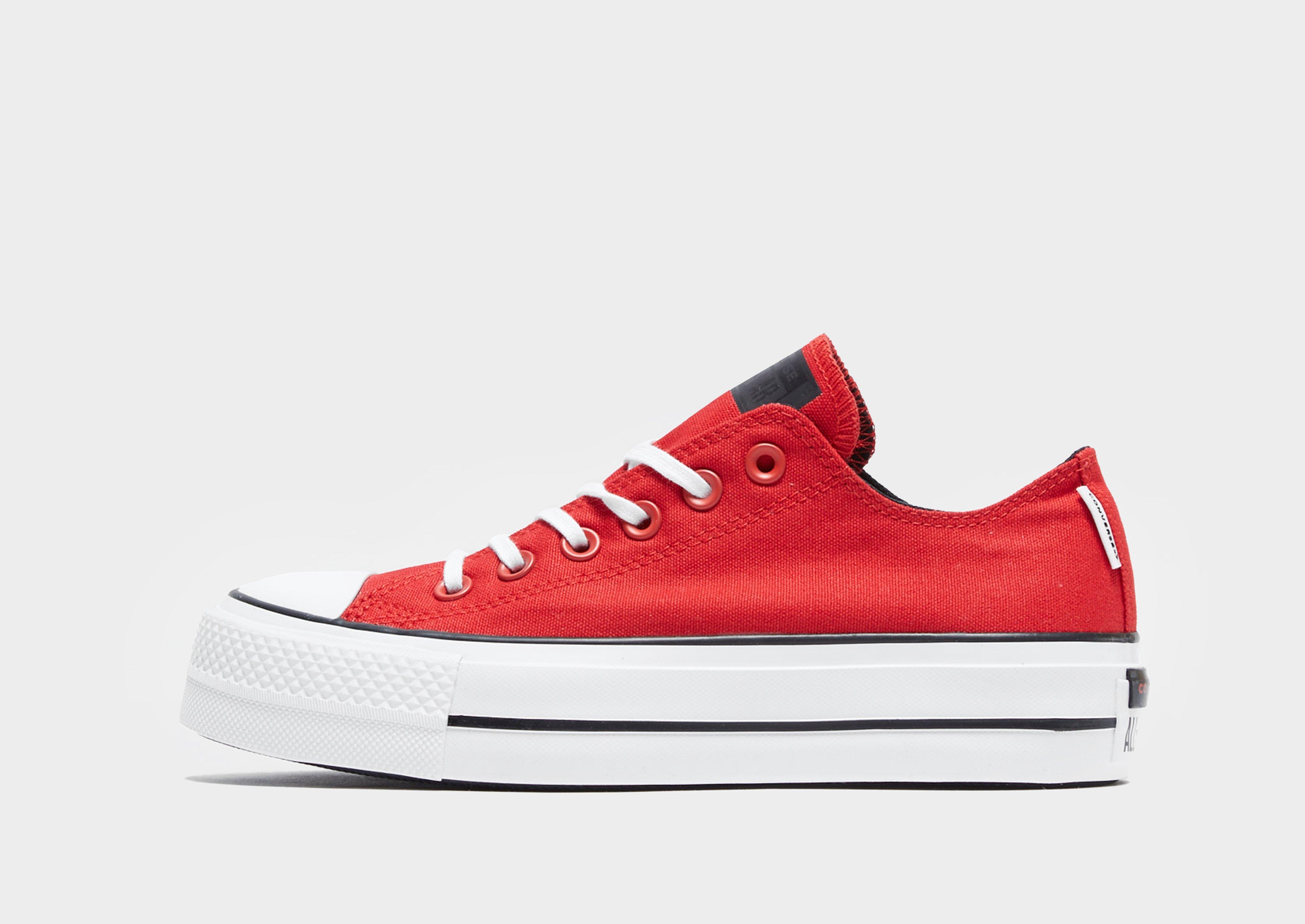 Acquista Converse Chuck Taylor All Star Lift Canvas Low Top Donna in Rosso