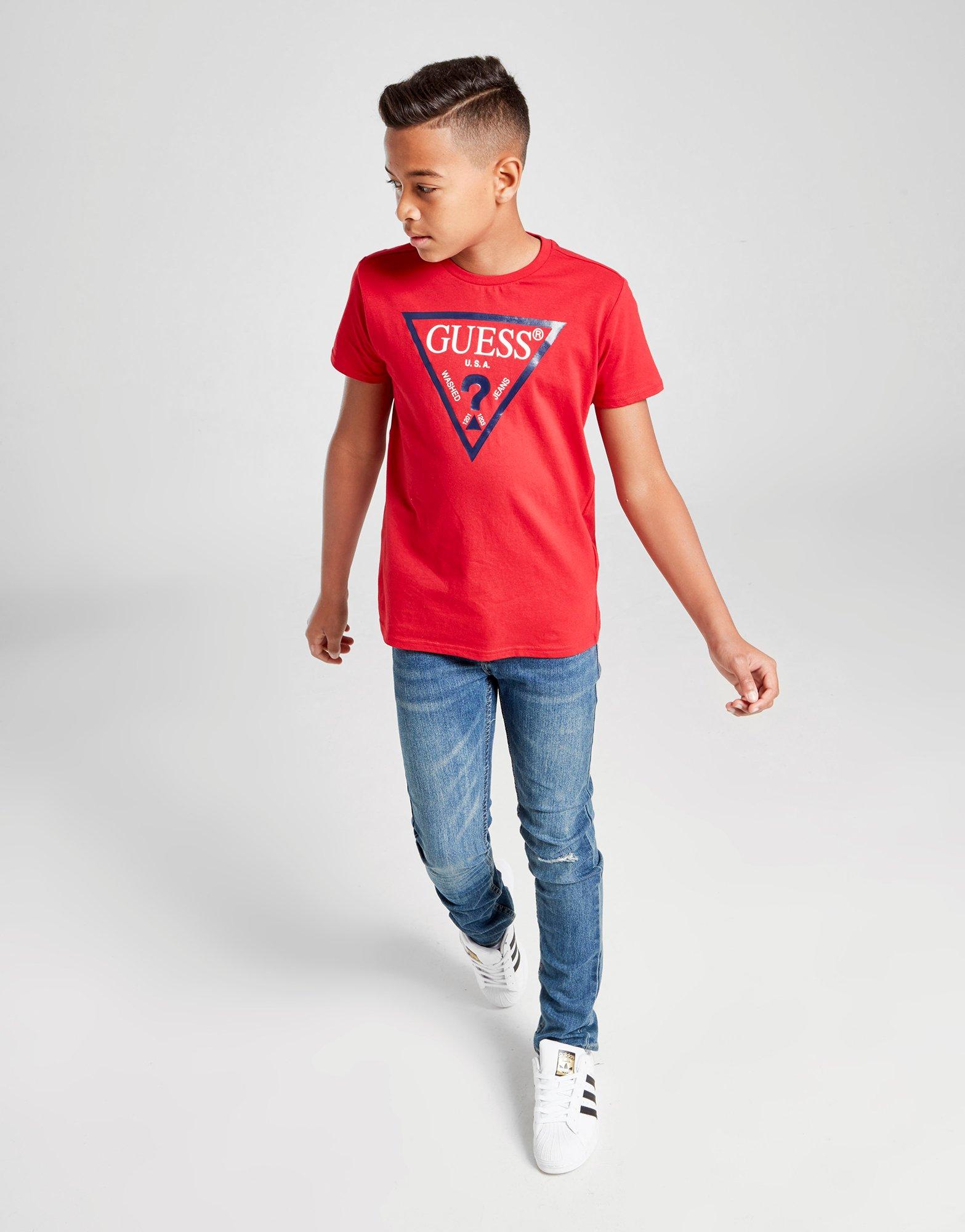 guess triangle t shirt