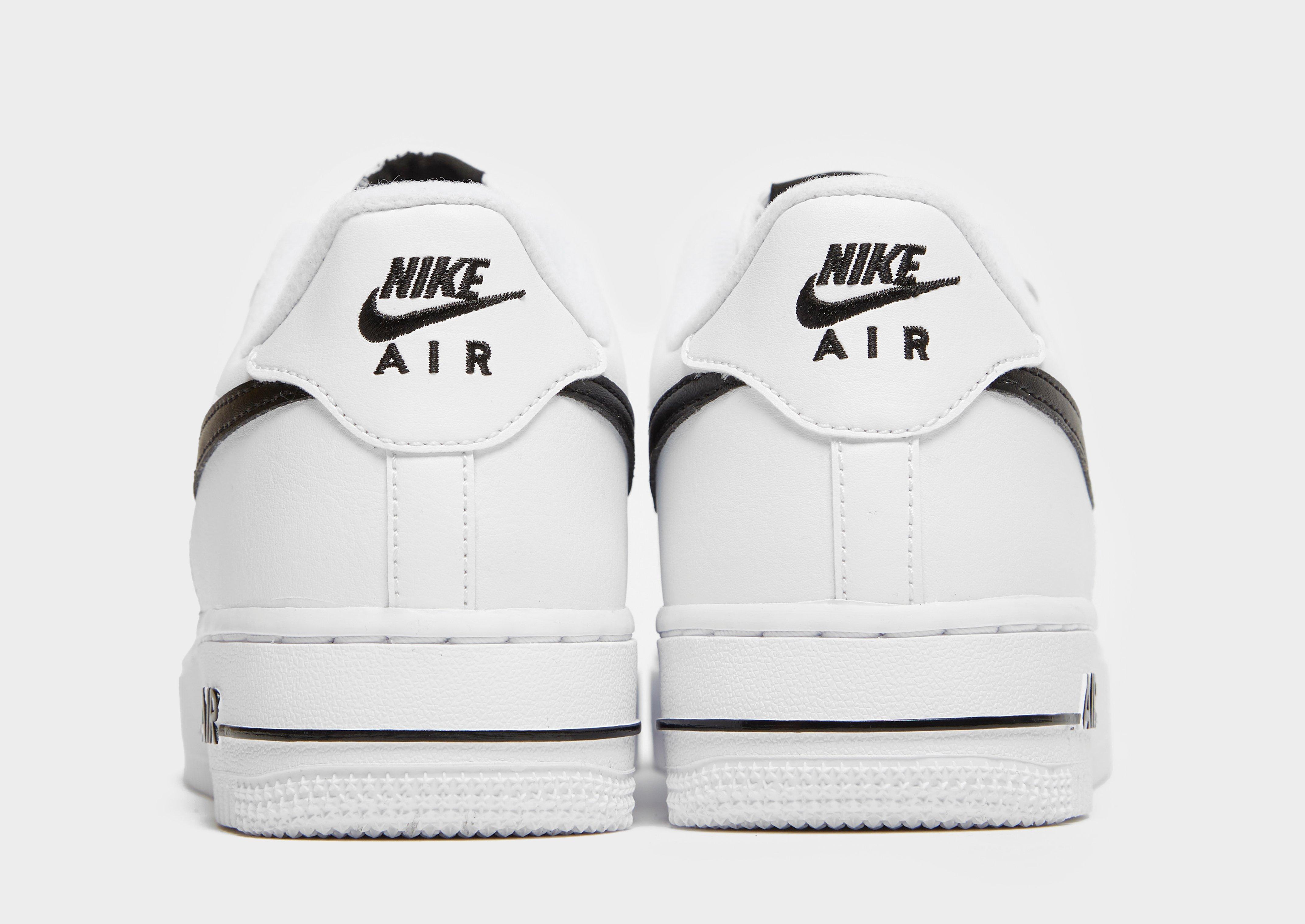 nike air force con letras