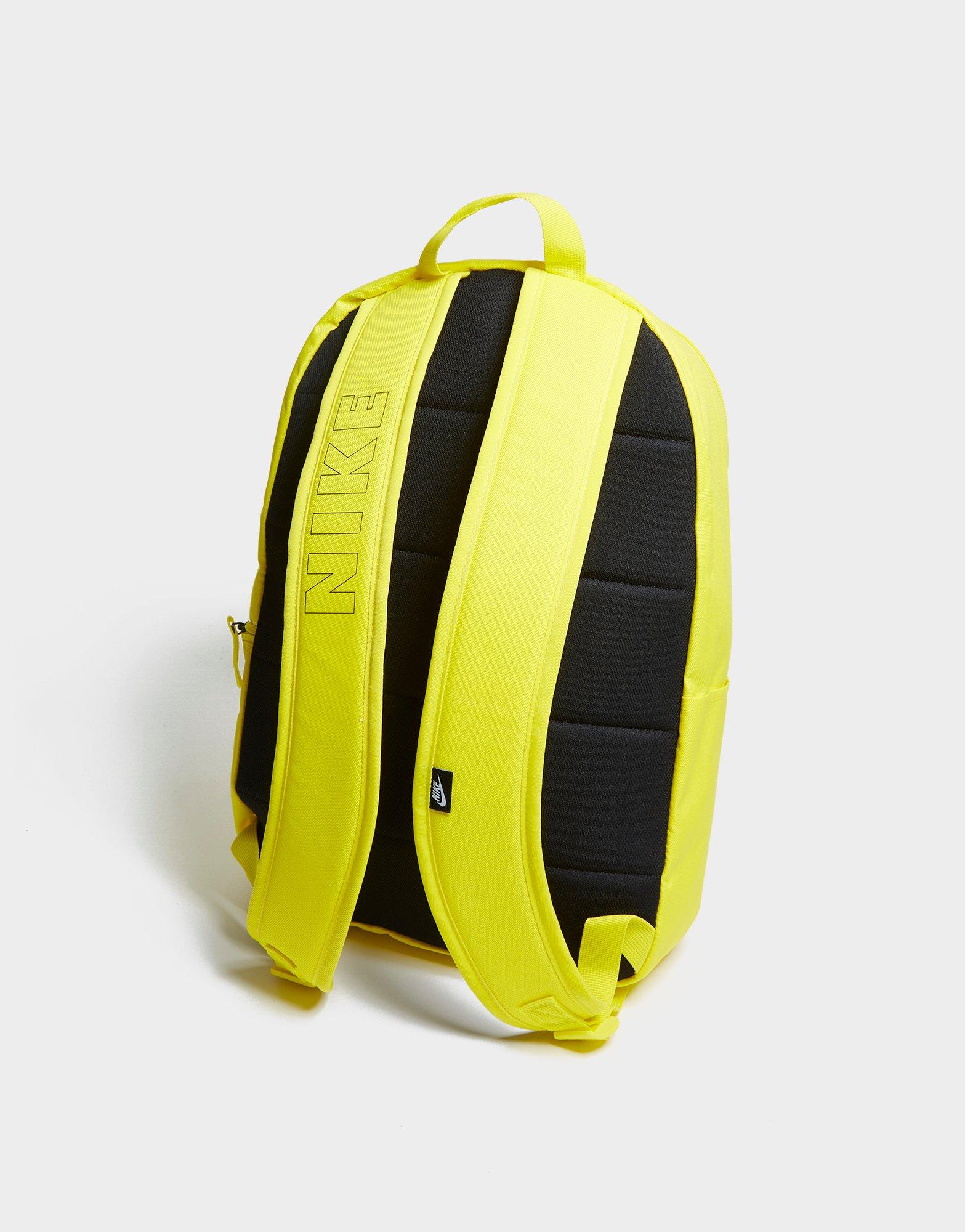 sac a dos nike homme jaune