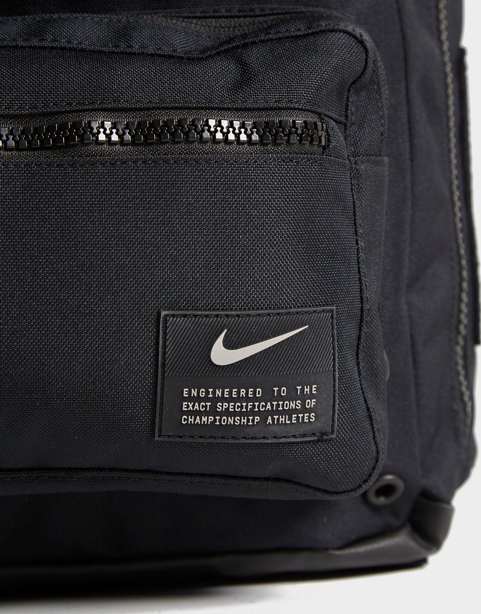 black elite bag
