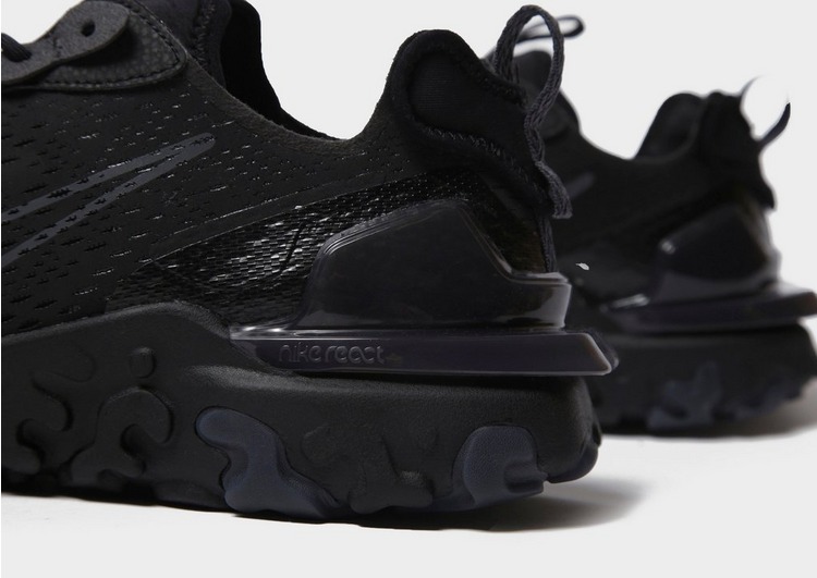 react vision all black