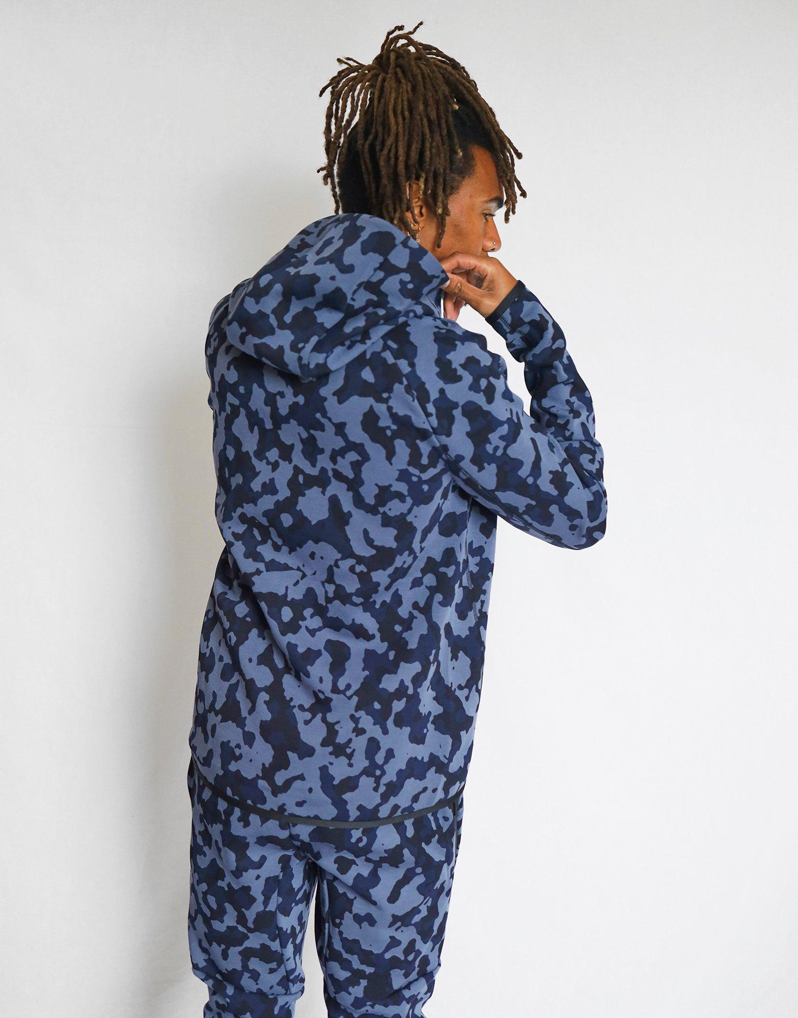 nike tech fleece camo blue