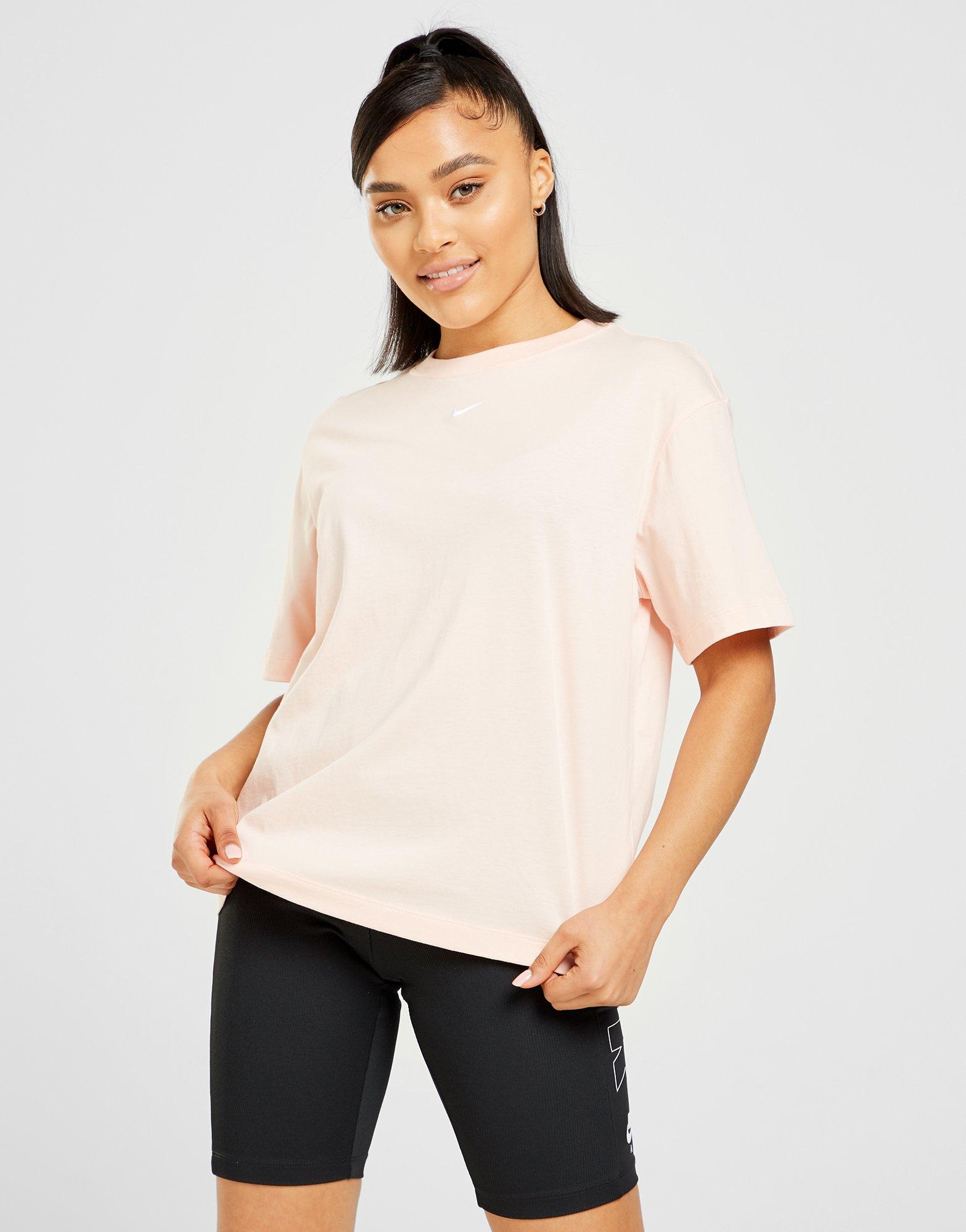 peach nike t shirt