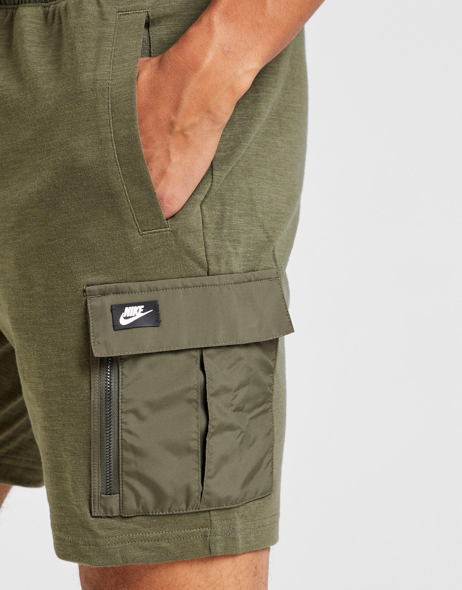 nike lightweight cargo shorts