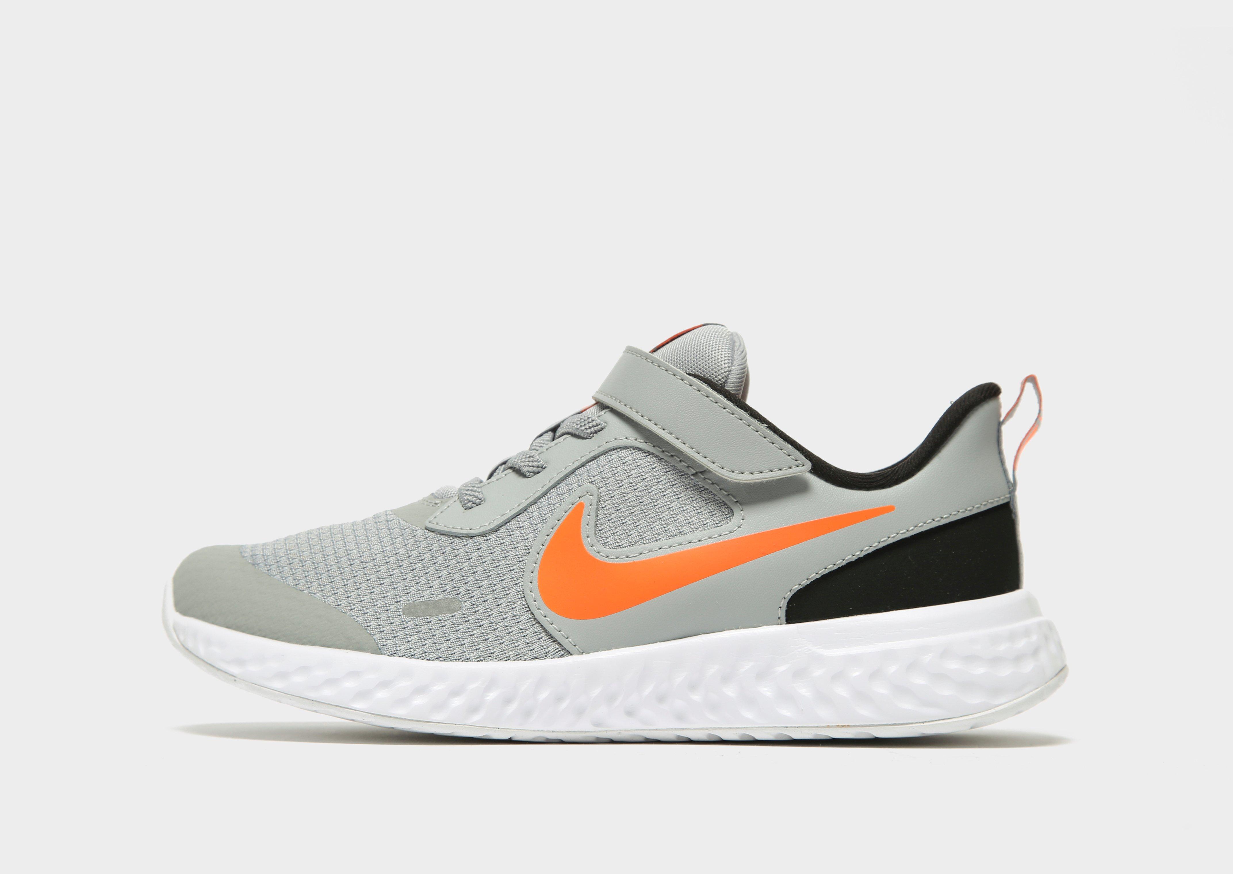 jd sports nike revolution 5