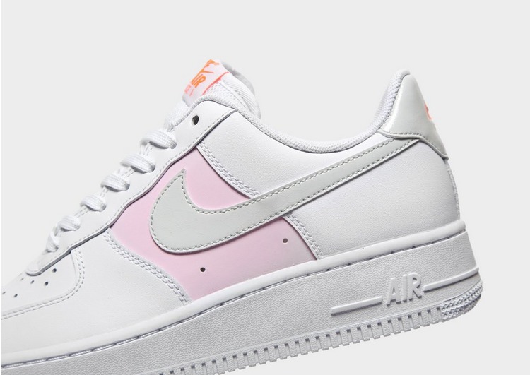 nike air force 1 07 le low women's white