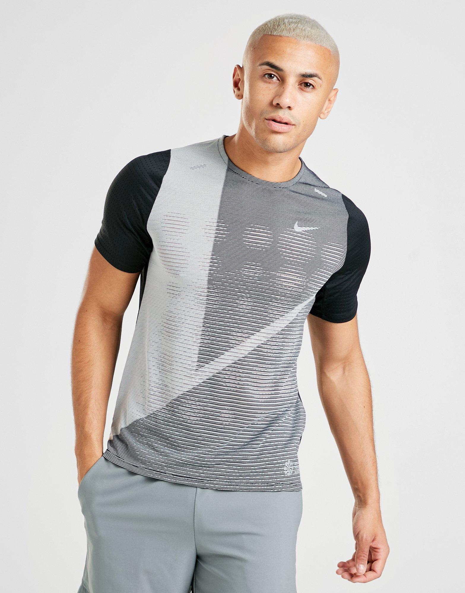 nike rise 365 future fast