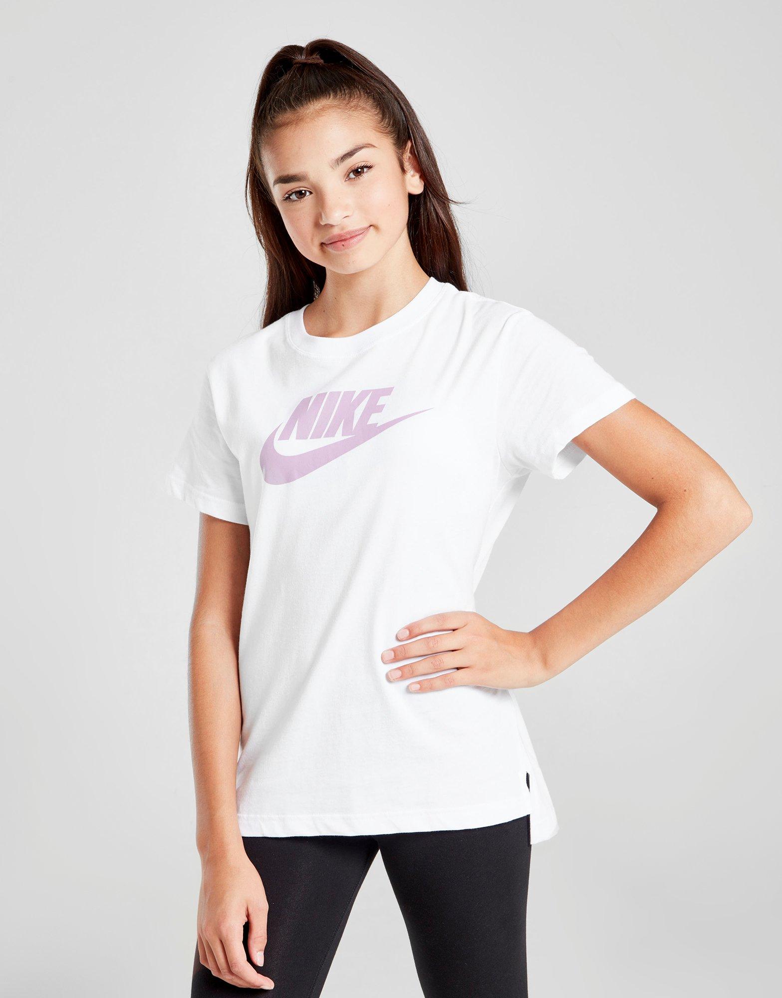 girls nike t shirt