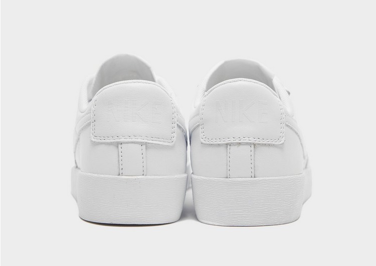nike blazers women jd