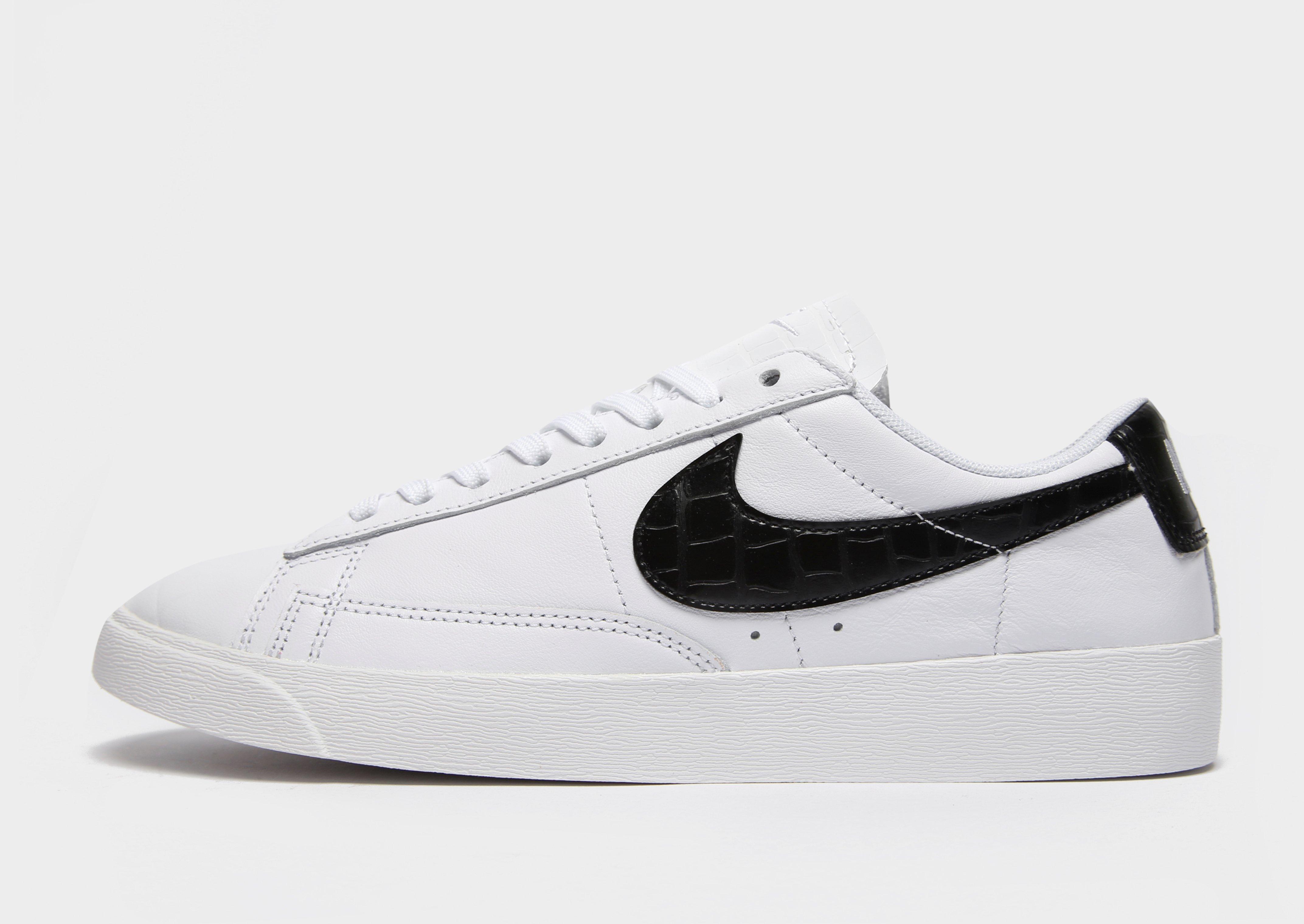 nike blazer low womens black