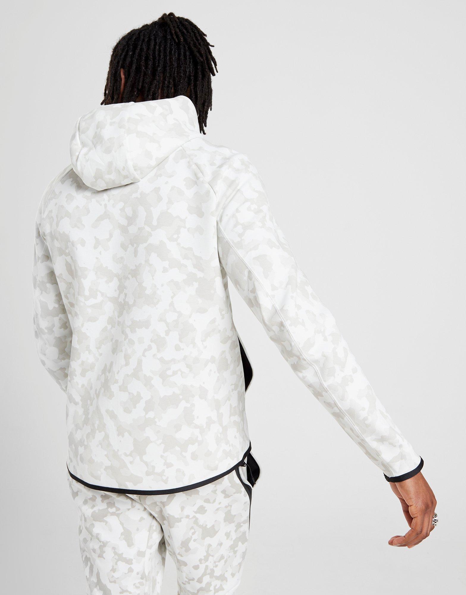 nike tech fleece windrunner white