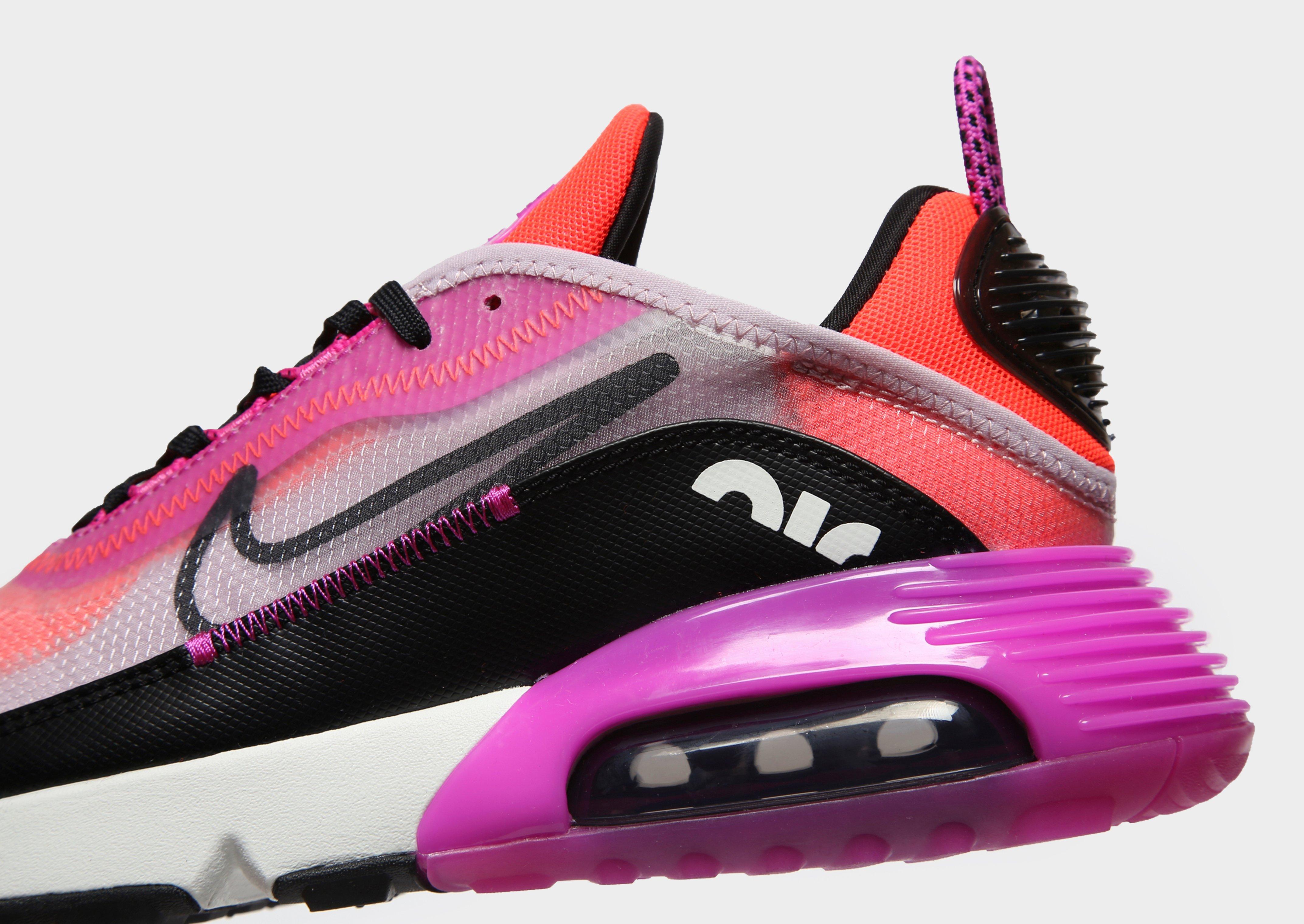 air max 2090 photon dust