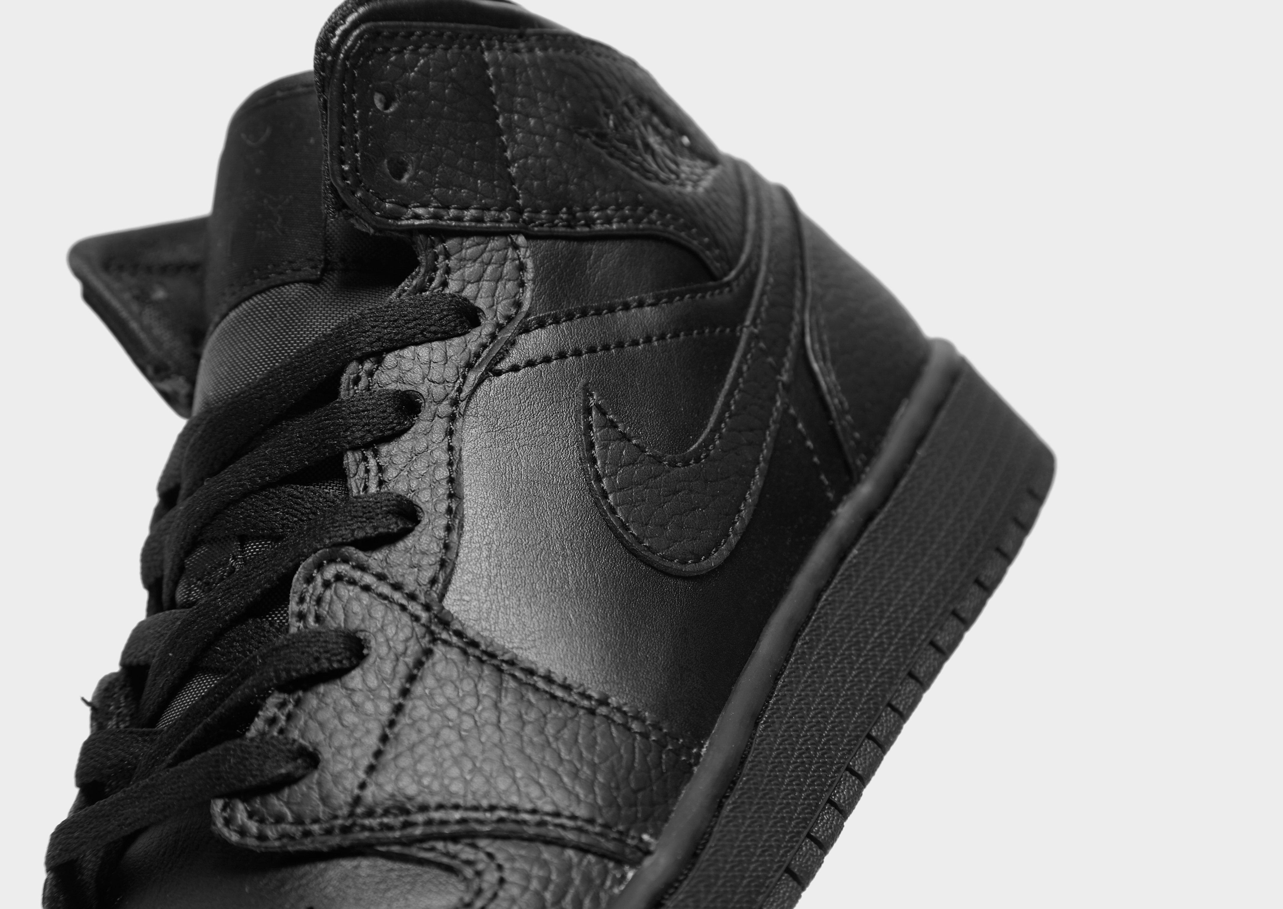 Black Jordan Air 1 Mid Junior | JD Sports