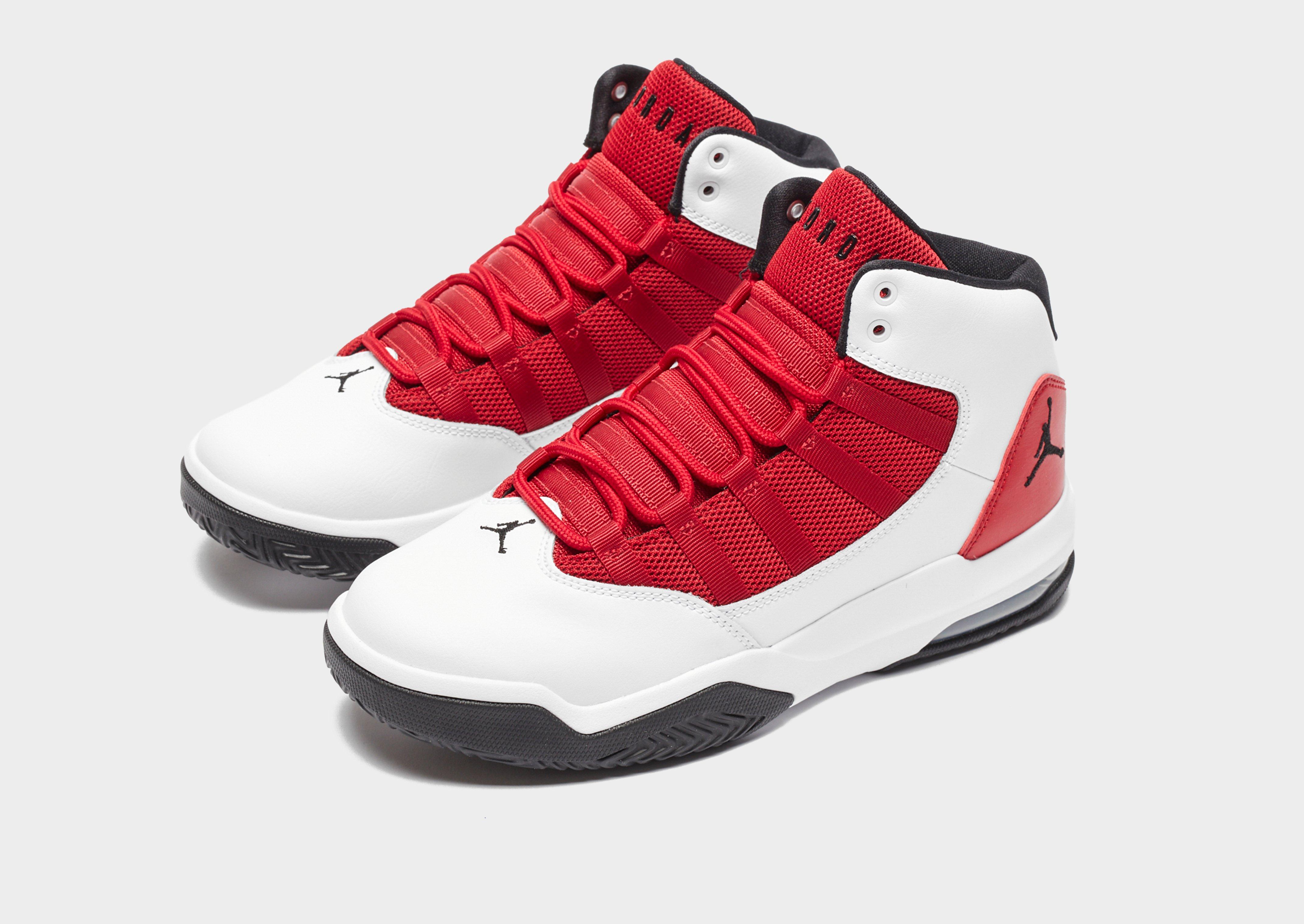 jordan junior max aura trainer
