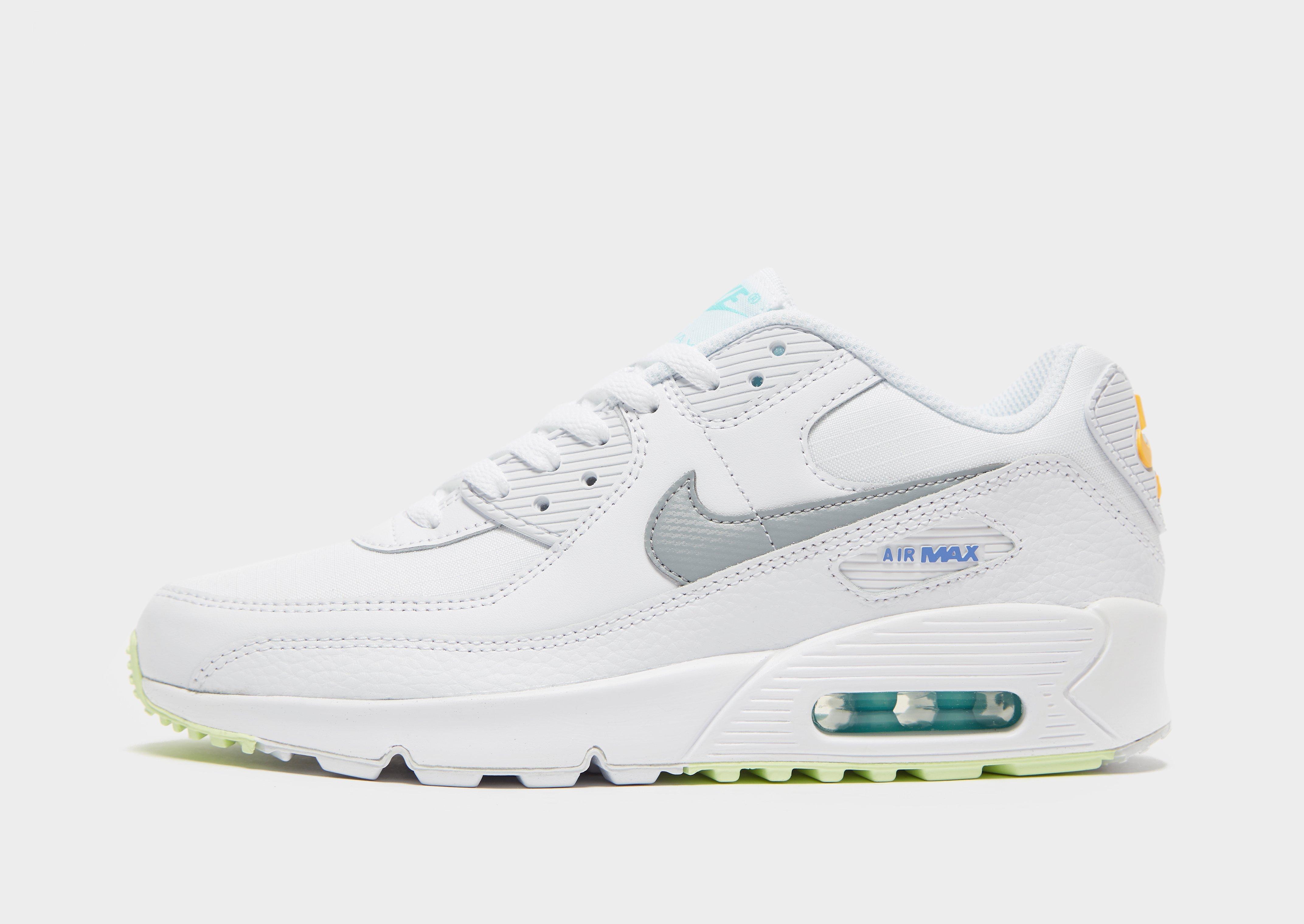 Buy White Nike Air Max 90 Leather Junior | JD Sports