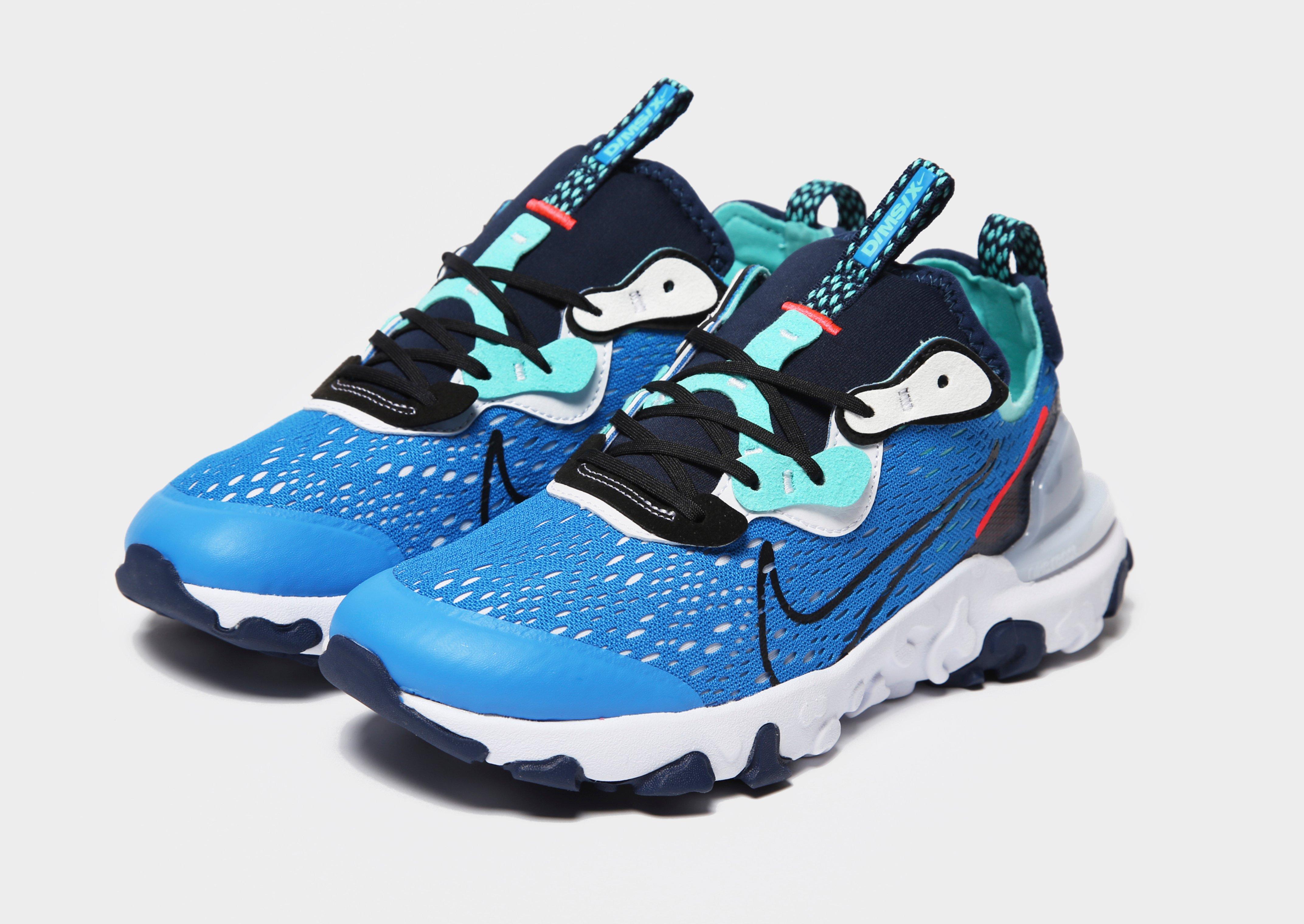 junior nike reacts