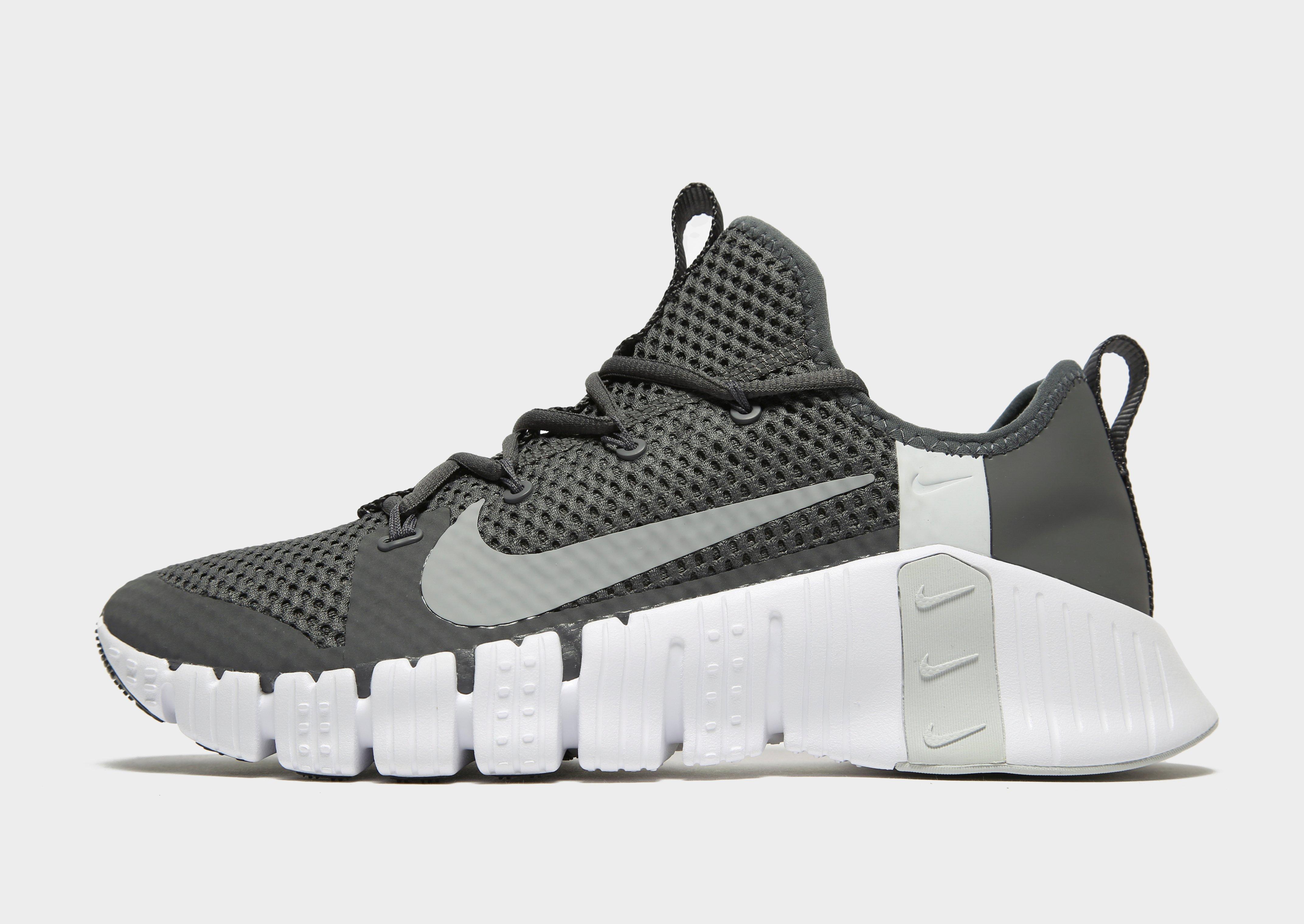nike free x metcon cool grey