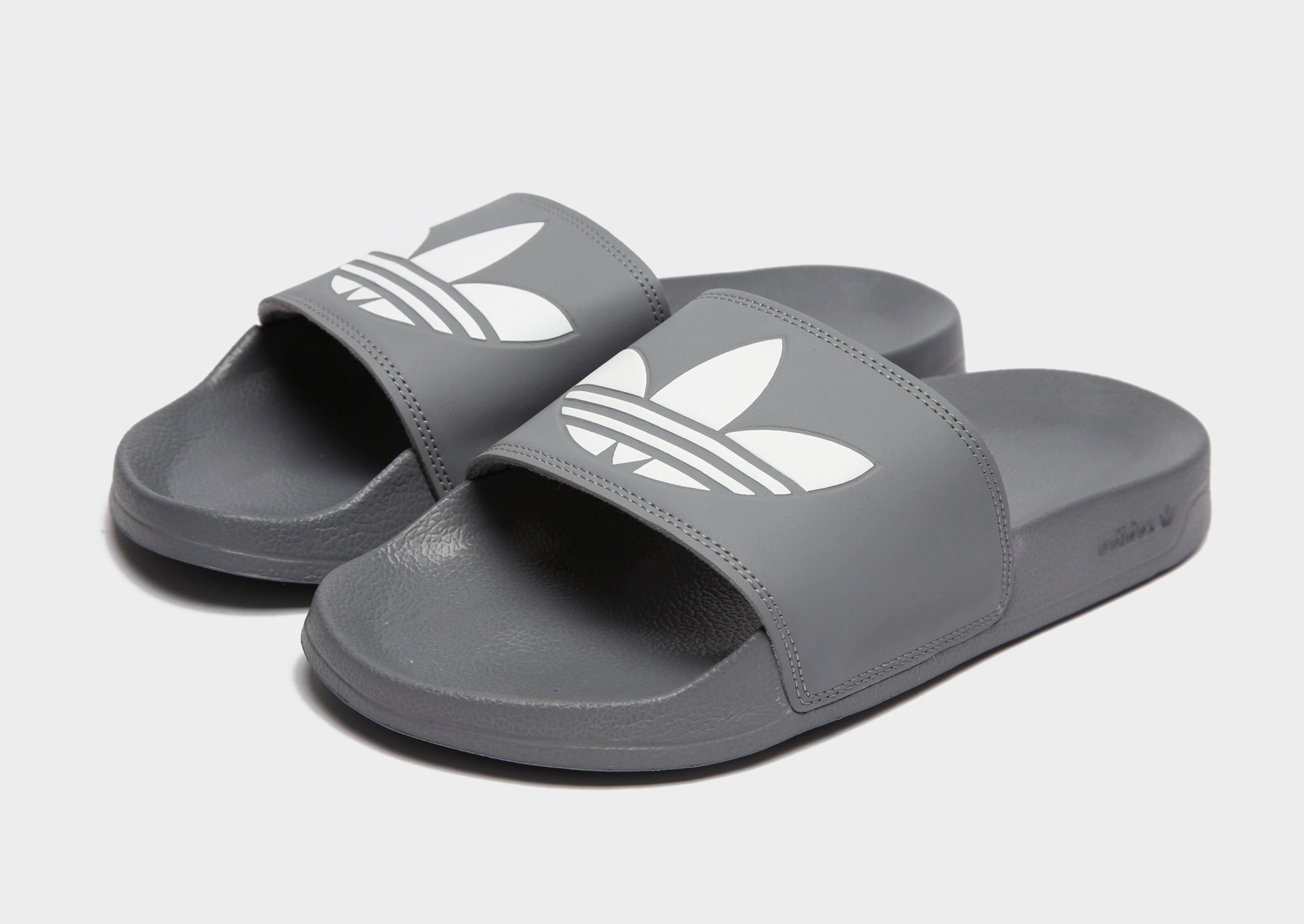 adidas train the world slides