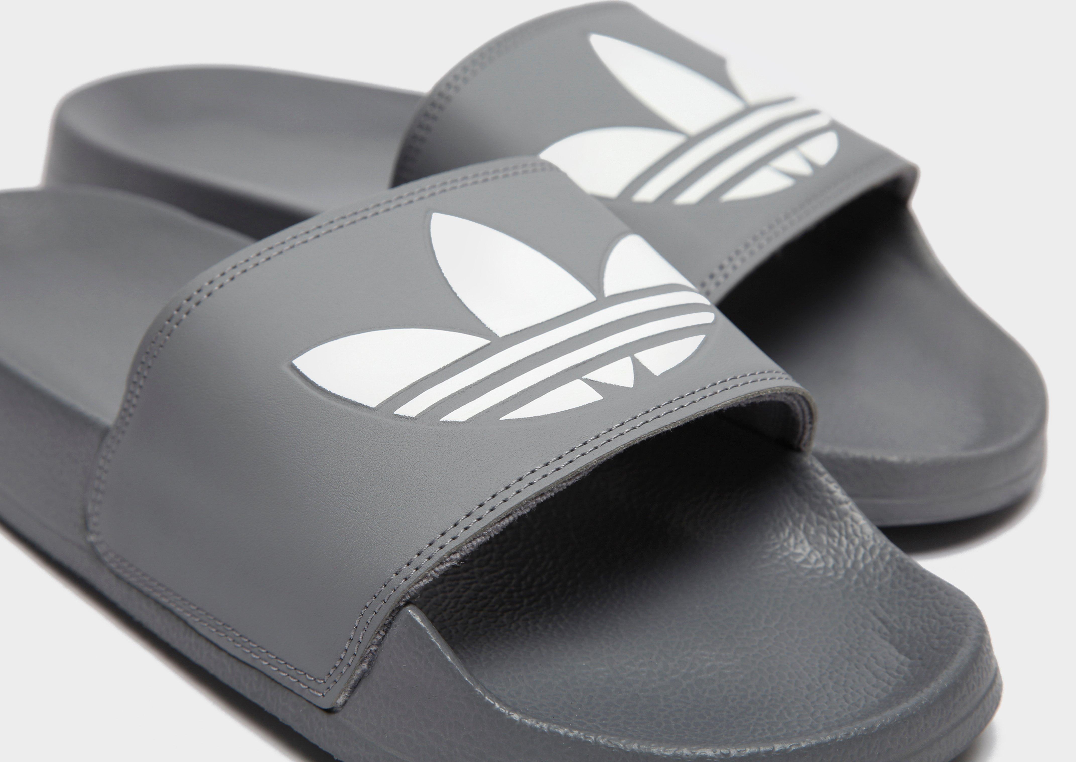 adidas Originals Adilette Badelatschen Herren