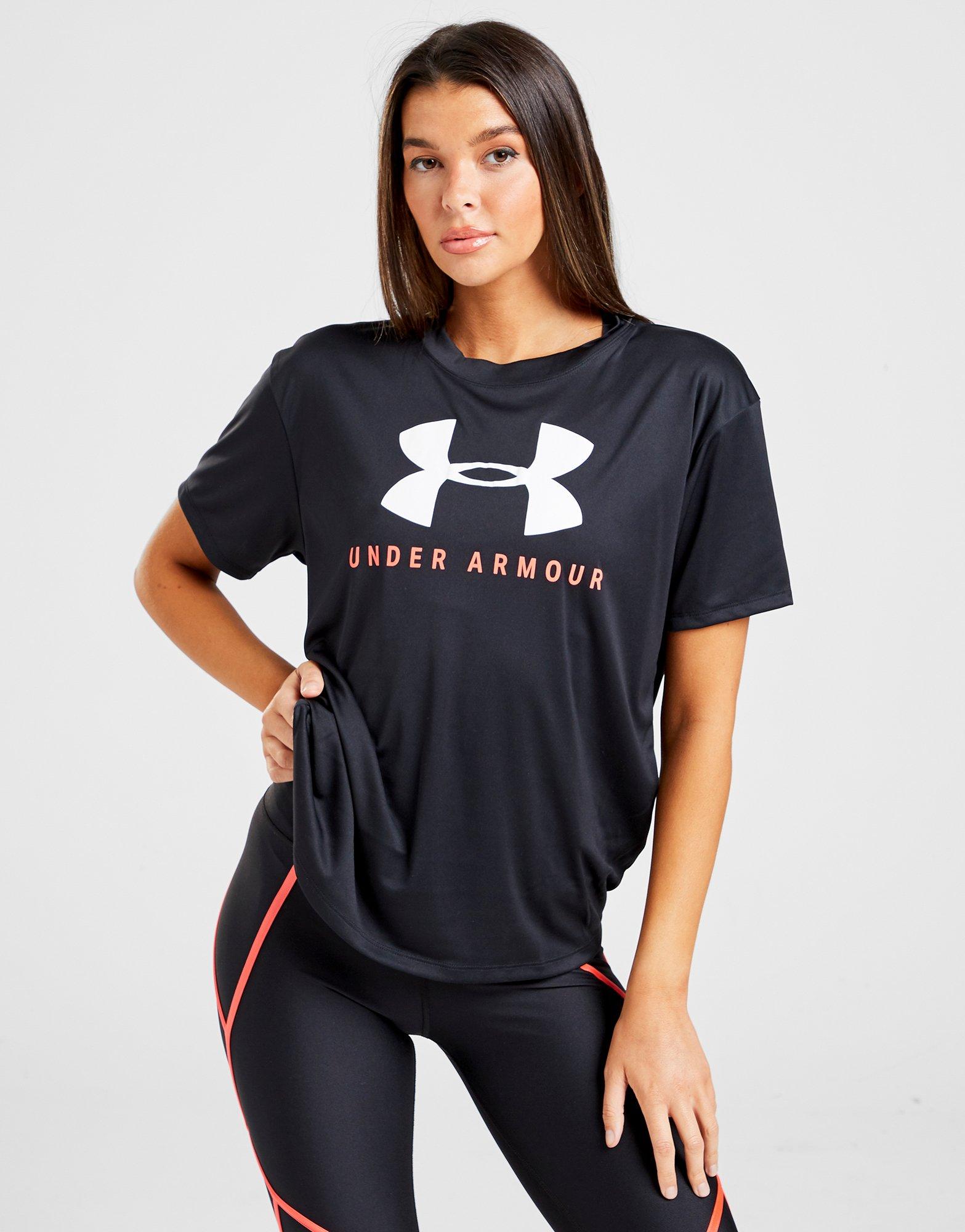 the girlfriend tee under armour