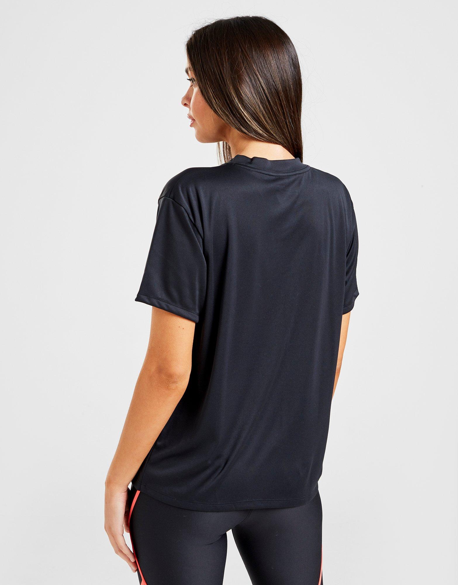 the girlfriend tee under armour
