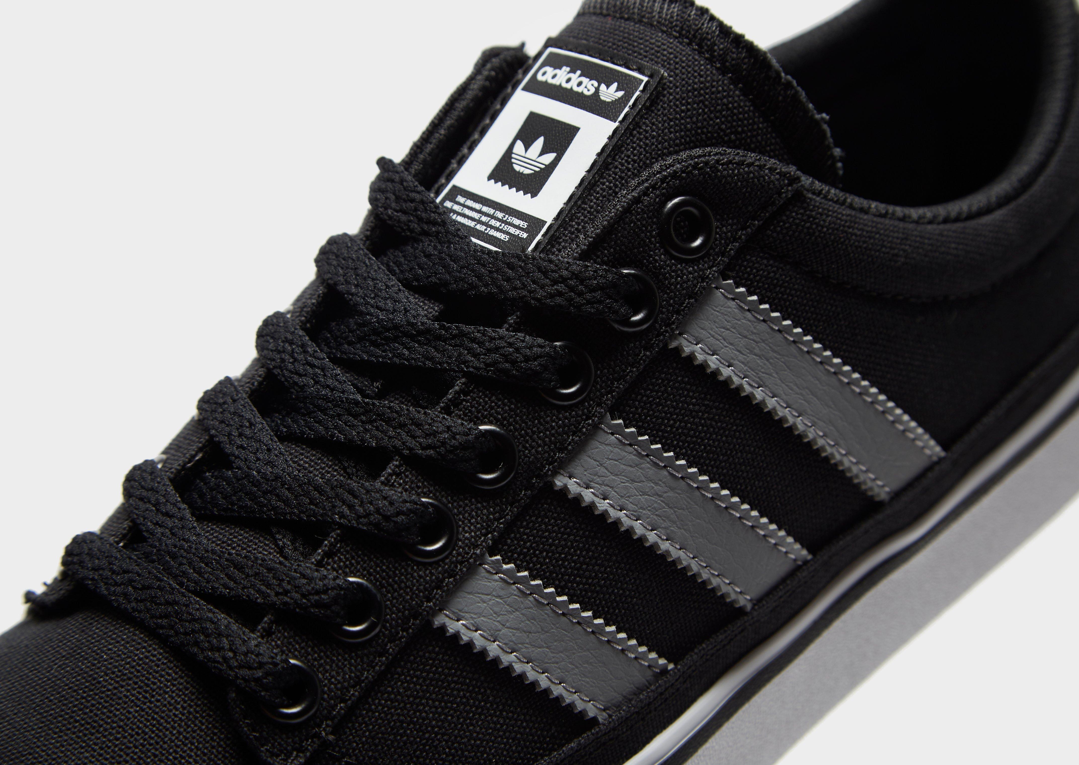 adidas rayado skateboarding