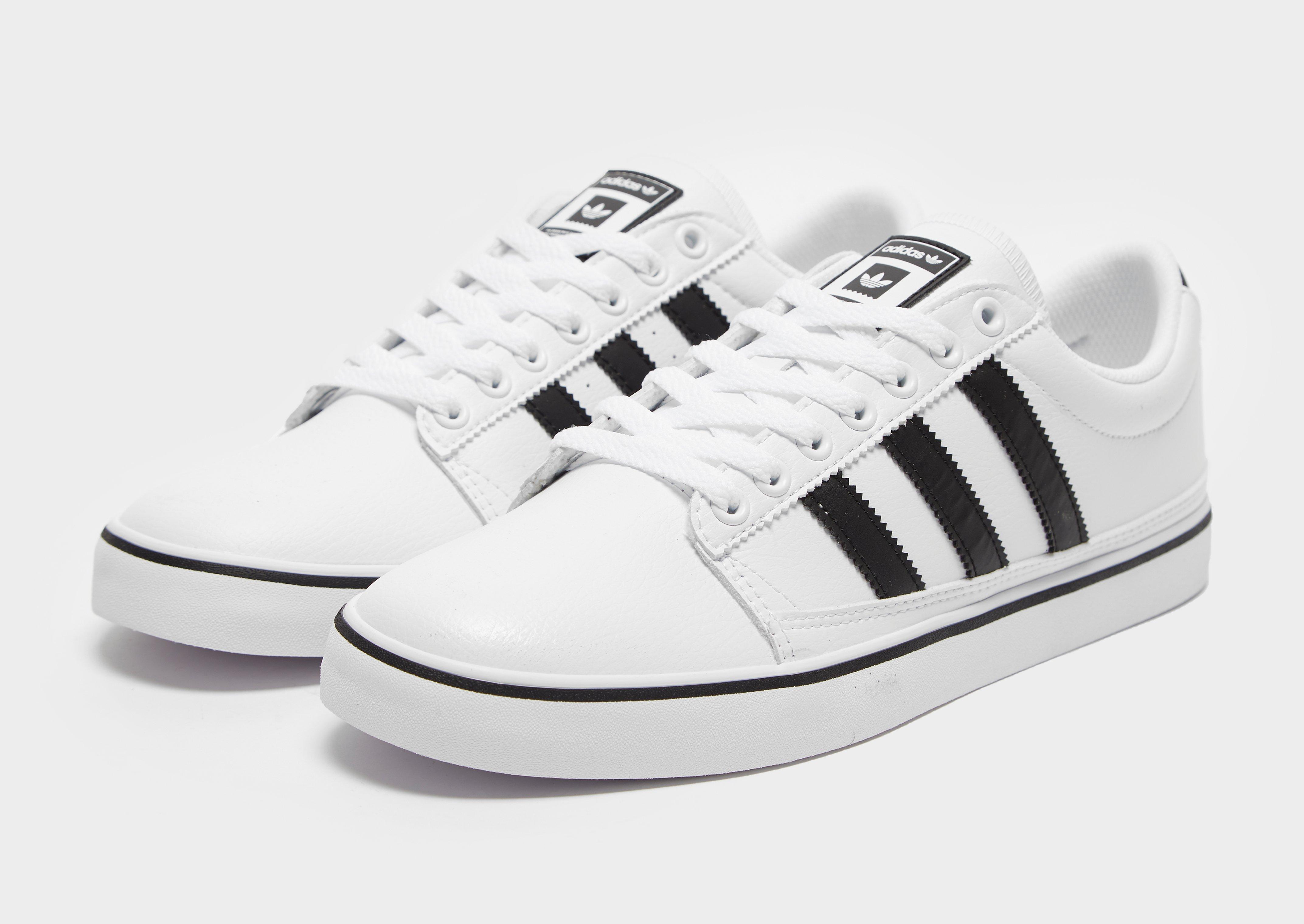 adidas rayado skateboarding