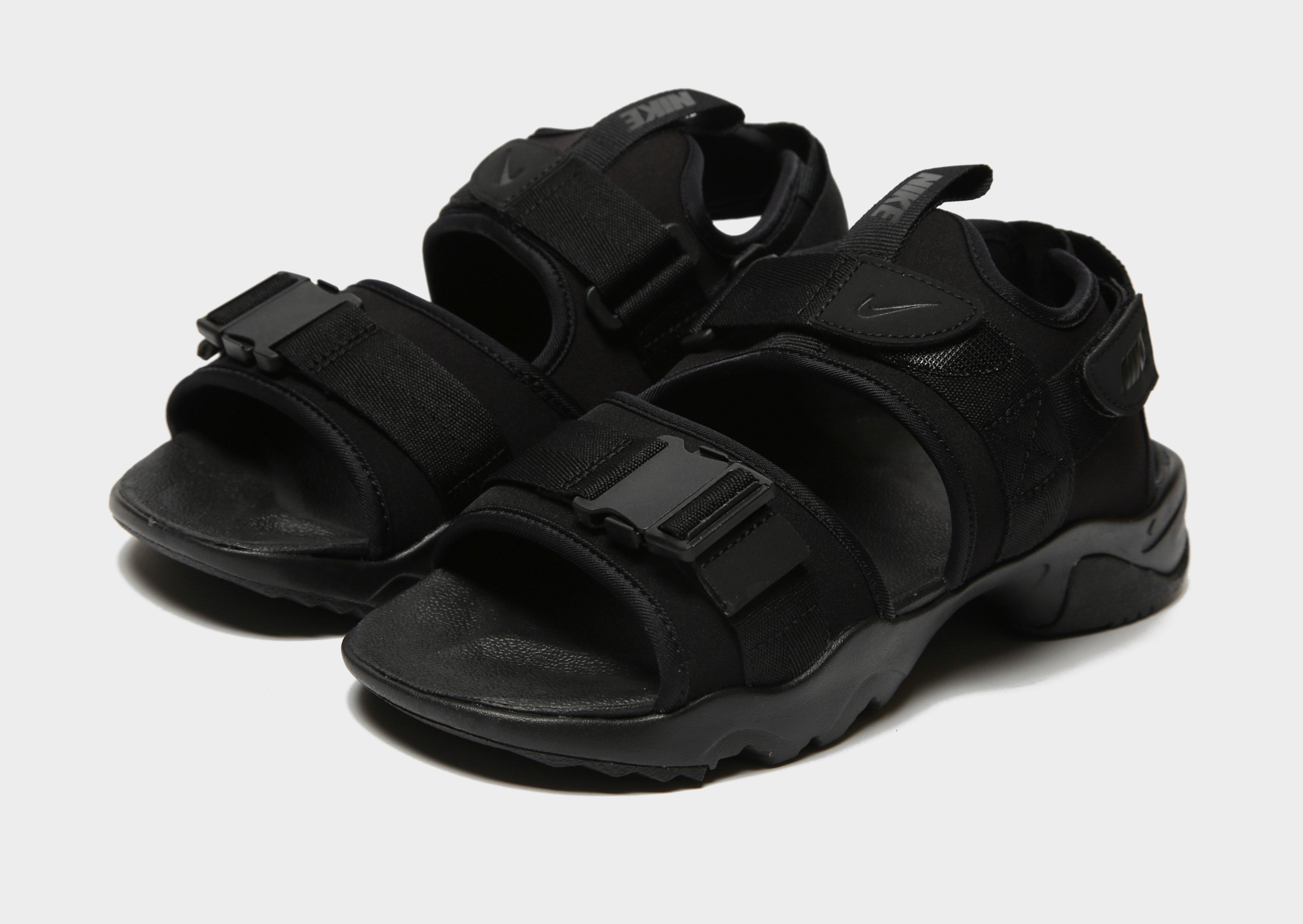 canyon nike sandals