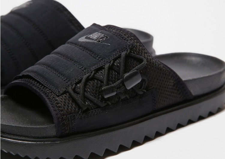 nike asuna all black