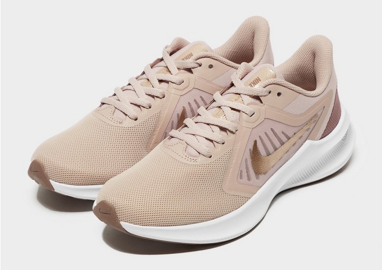 women's downshifter 10 running sneakers