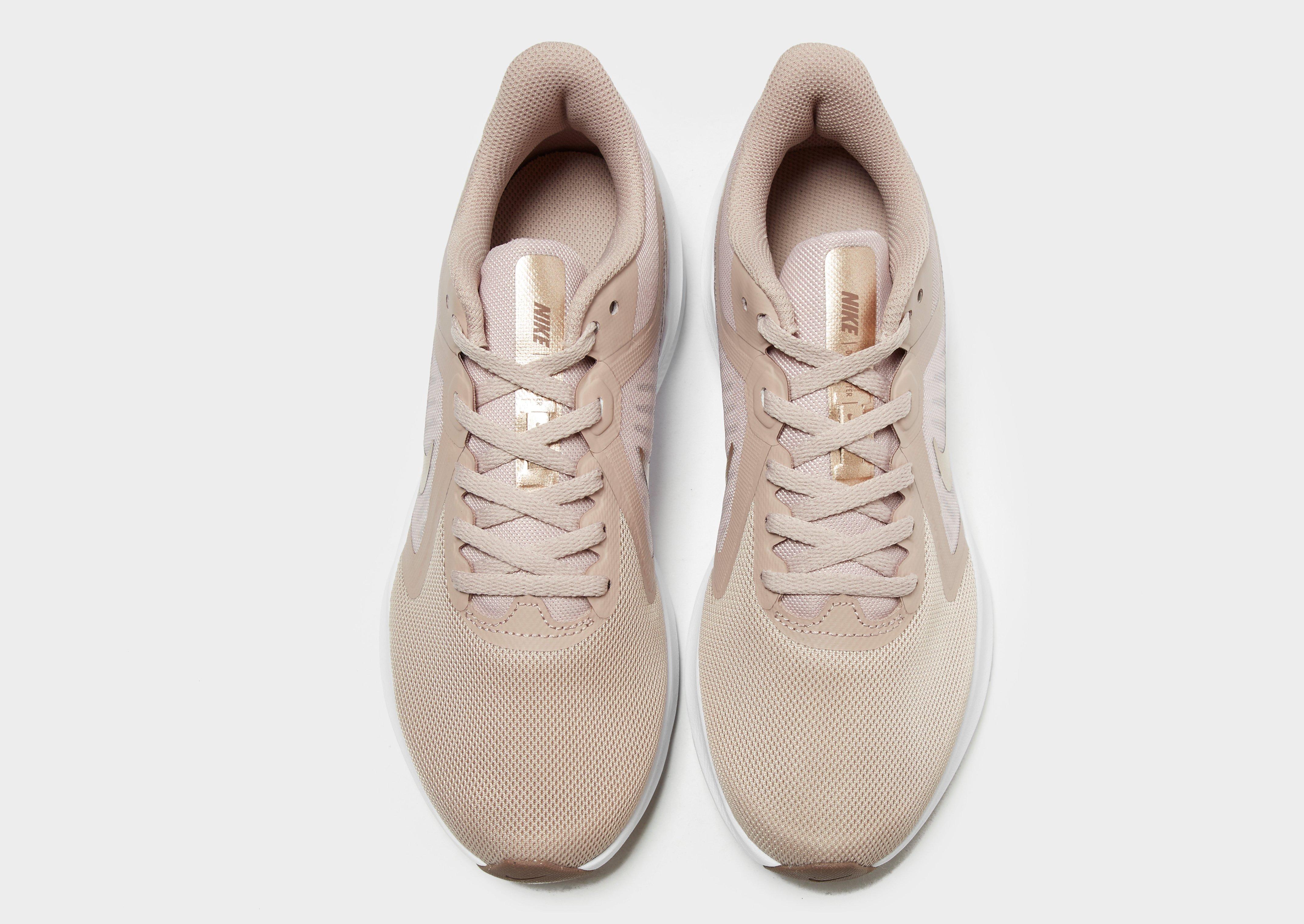 nike downshifter 10 beige